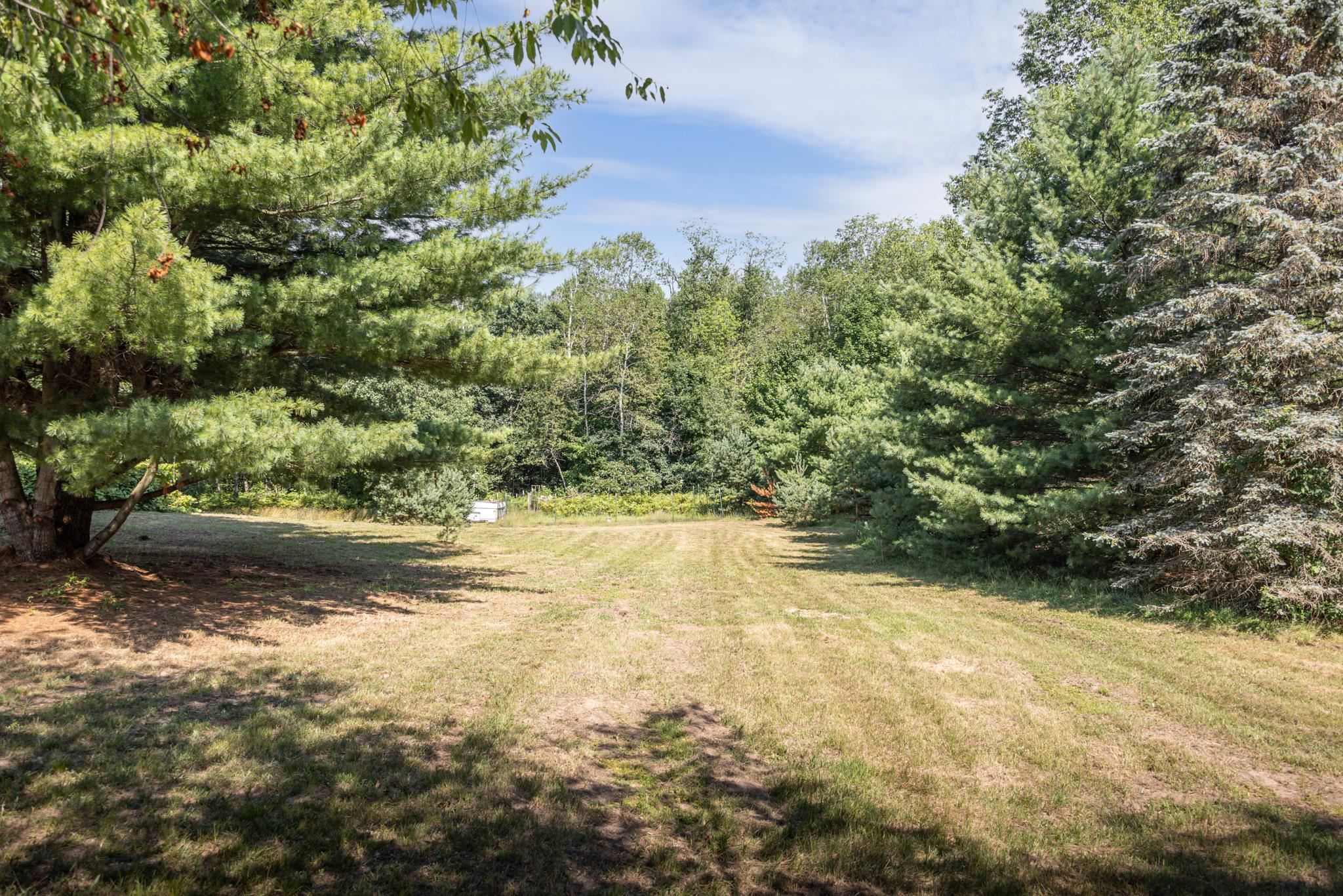 3880 Whispering Oaks Drive Property Photo 4
