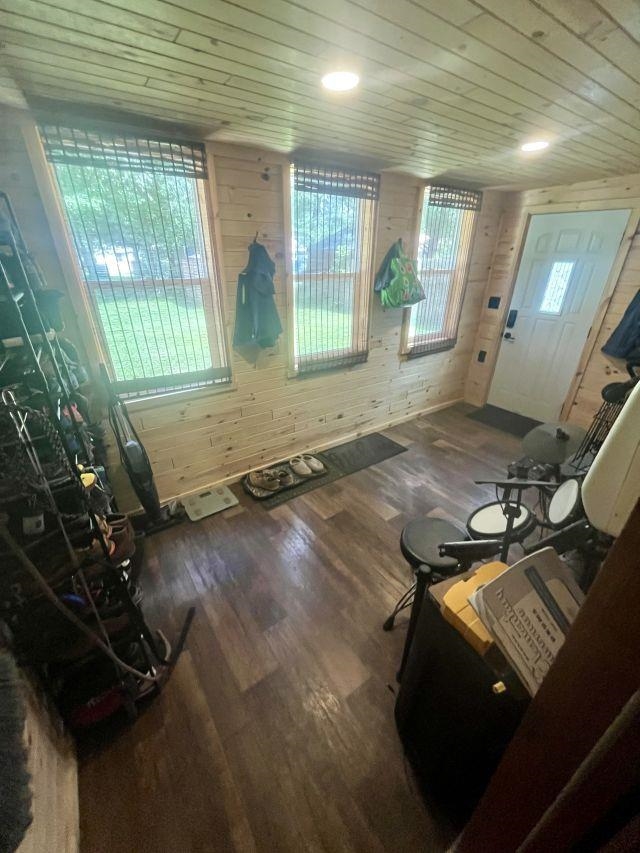 9097 Superior Avenue Property Photo 23