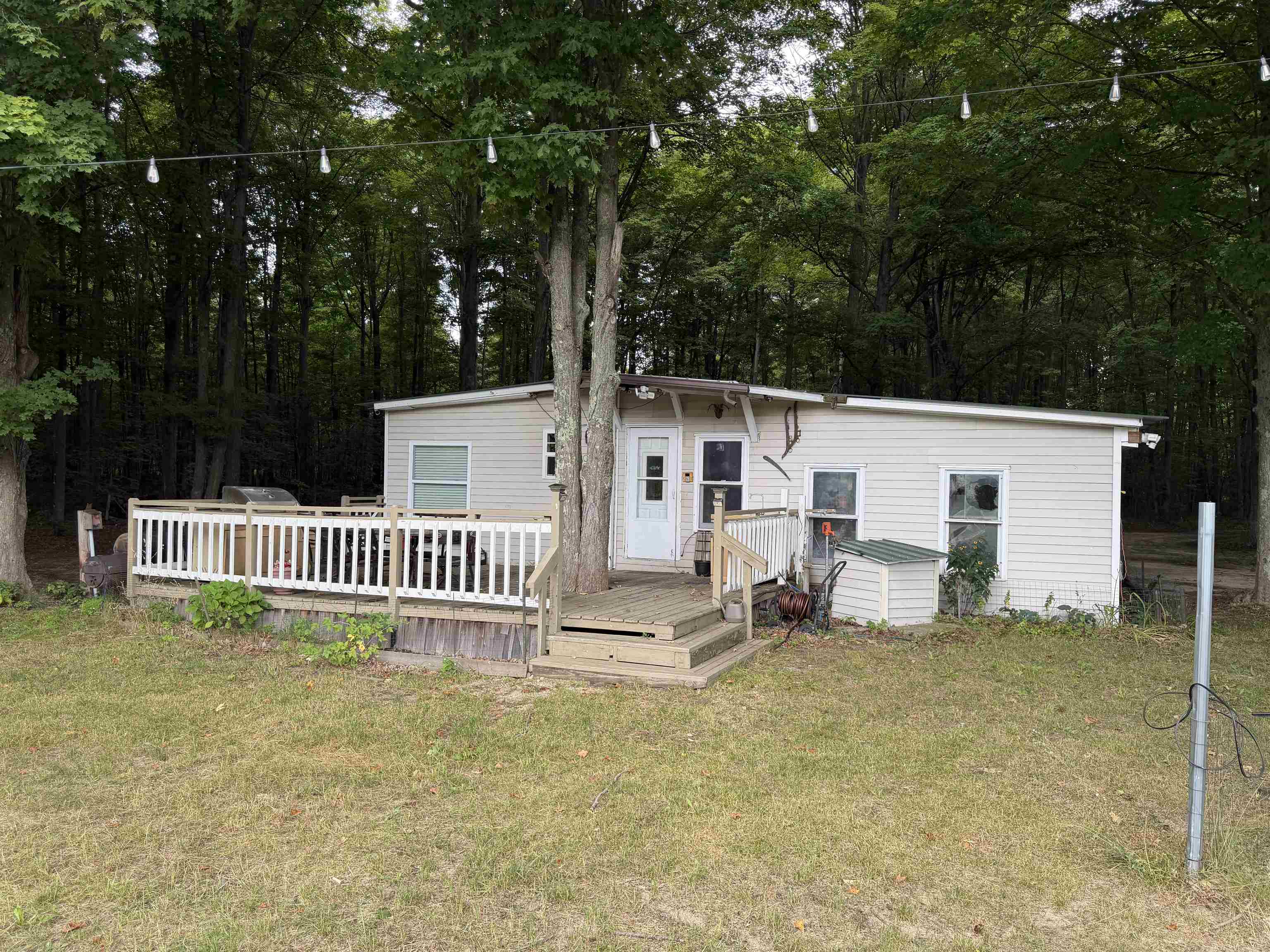 272 S Haze Road Property Photo 1