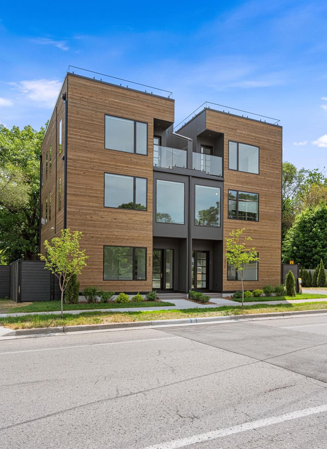 215 Barlow Street