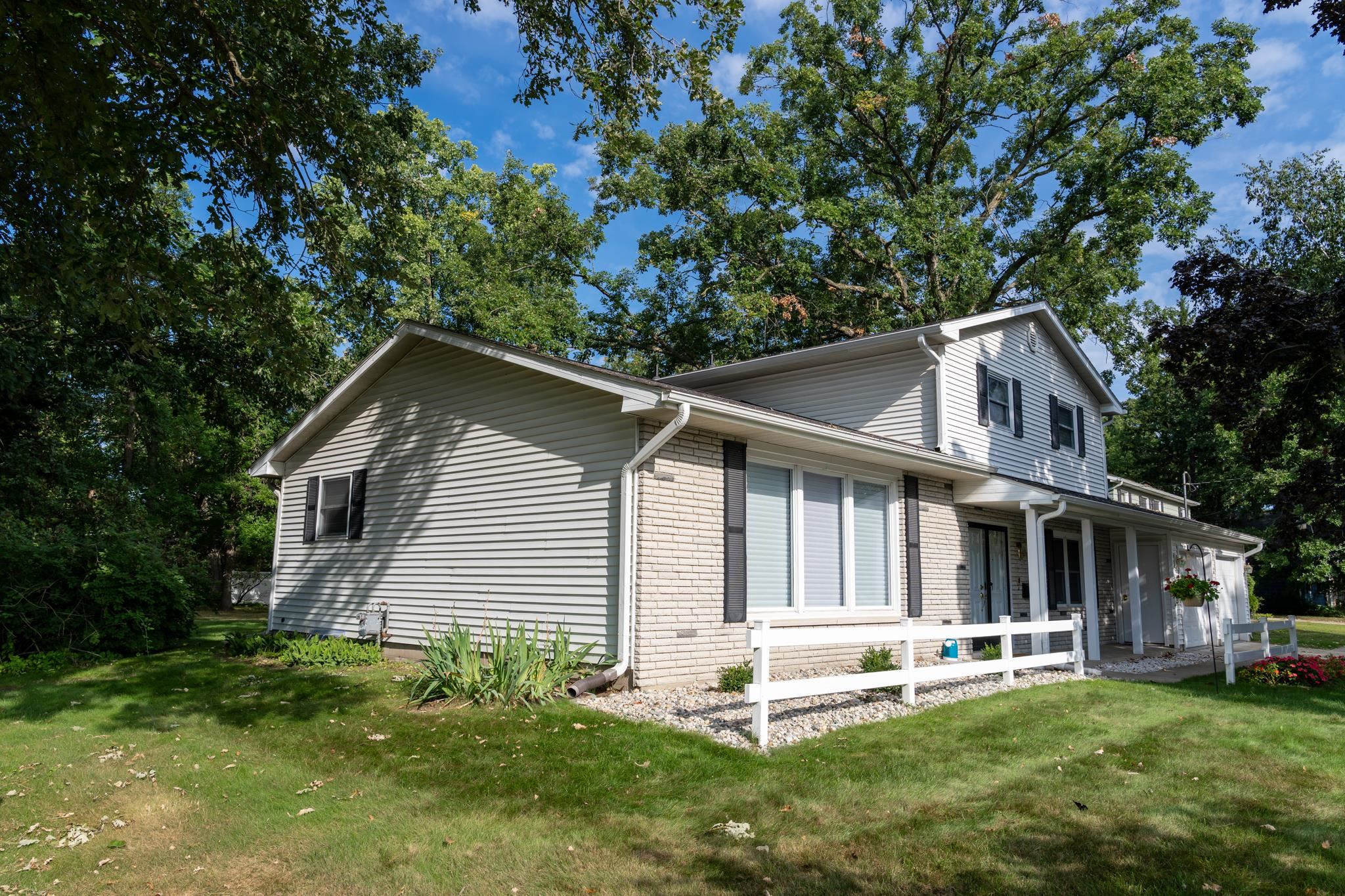 613 Kane Street Property Photo 39