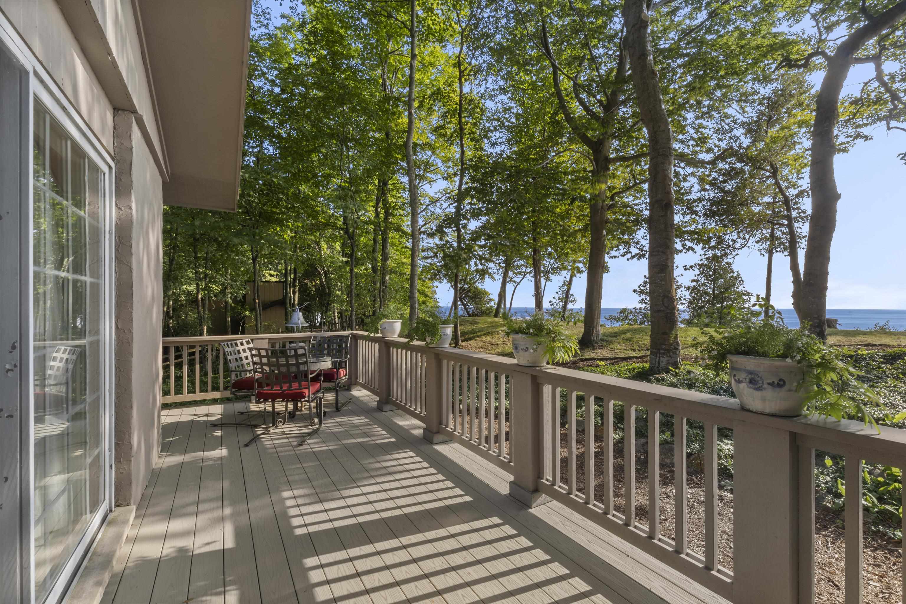 1882 Greenwood Landing Property Photo 23
