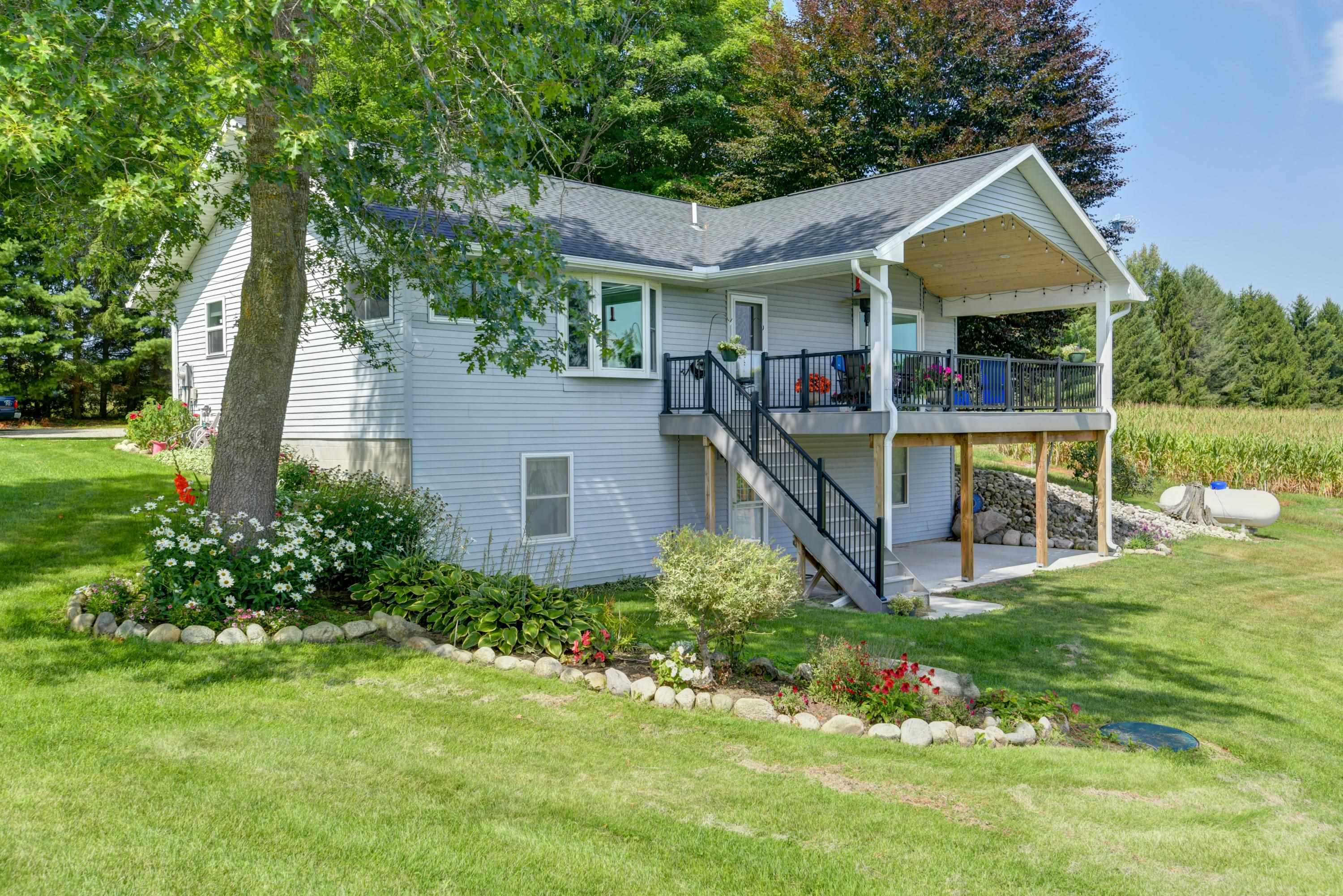5773 Zue Road Property Photo 1
