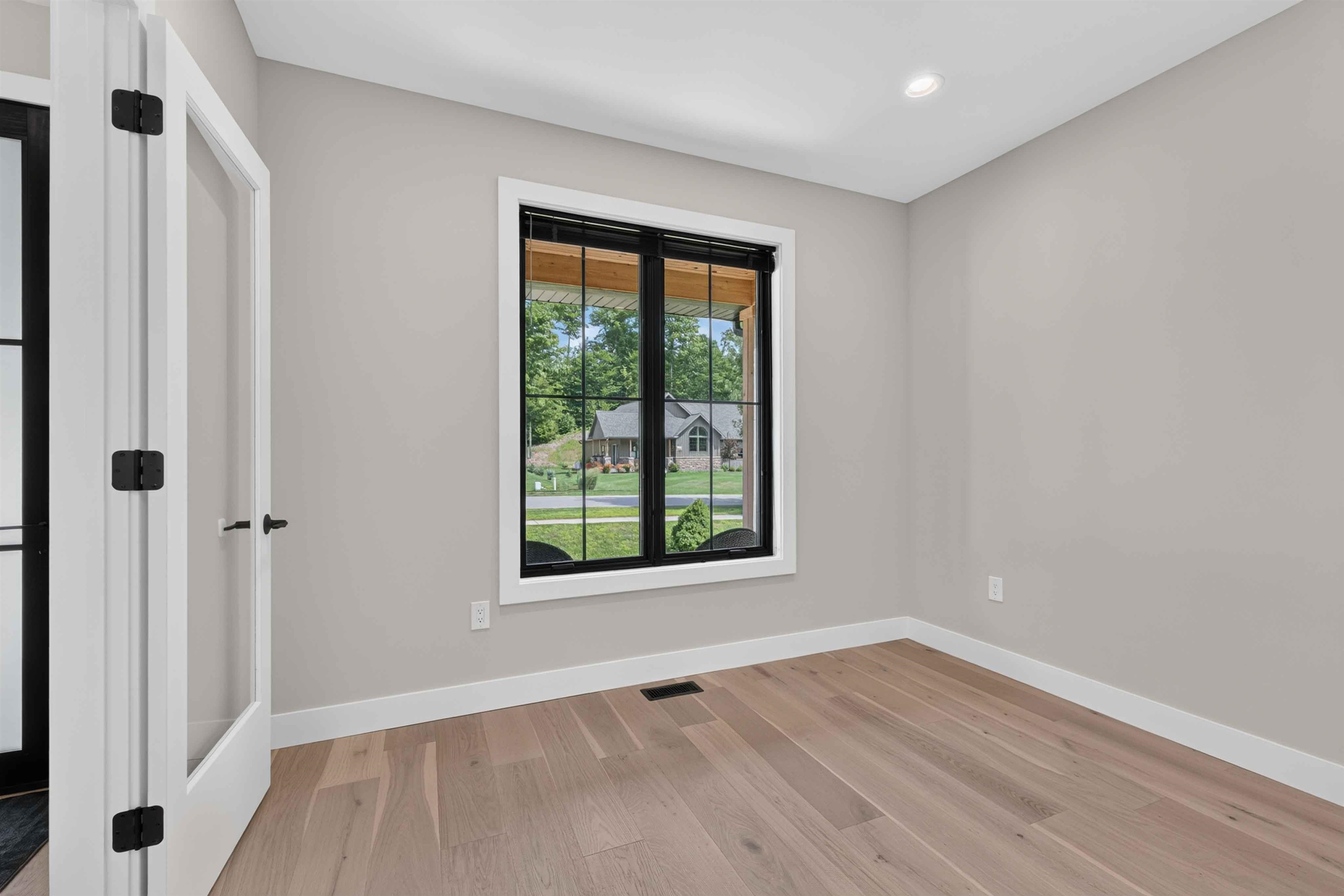 9336 E Summerfield Drive Property Photo 15
