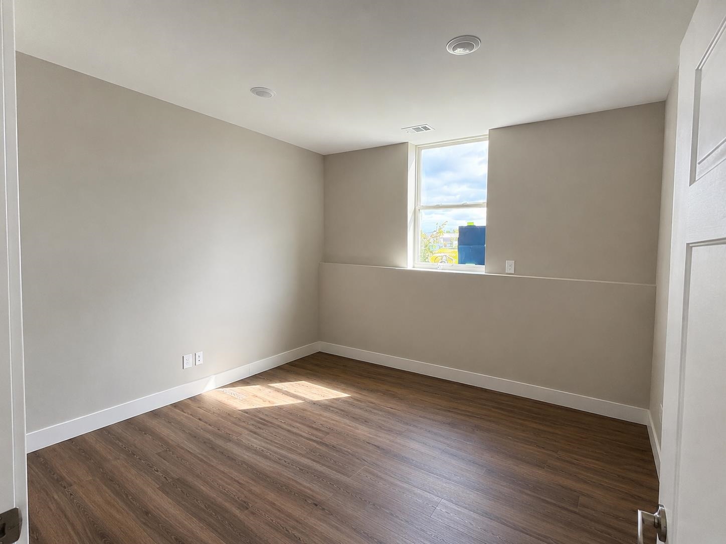 1393 Industry Drive Property Photo 9