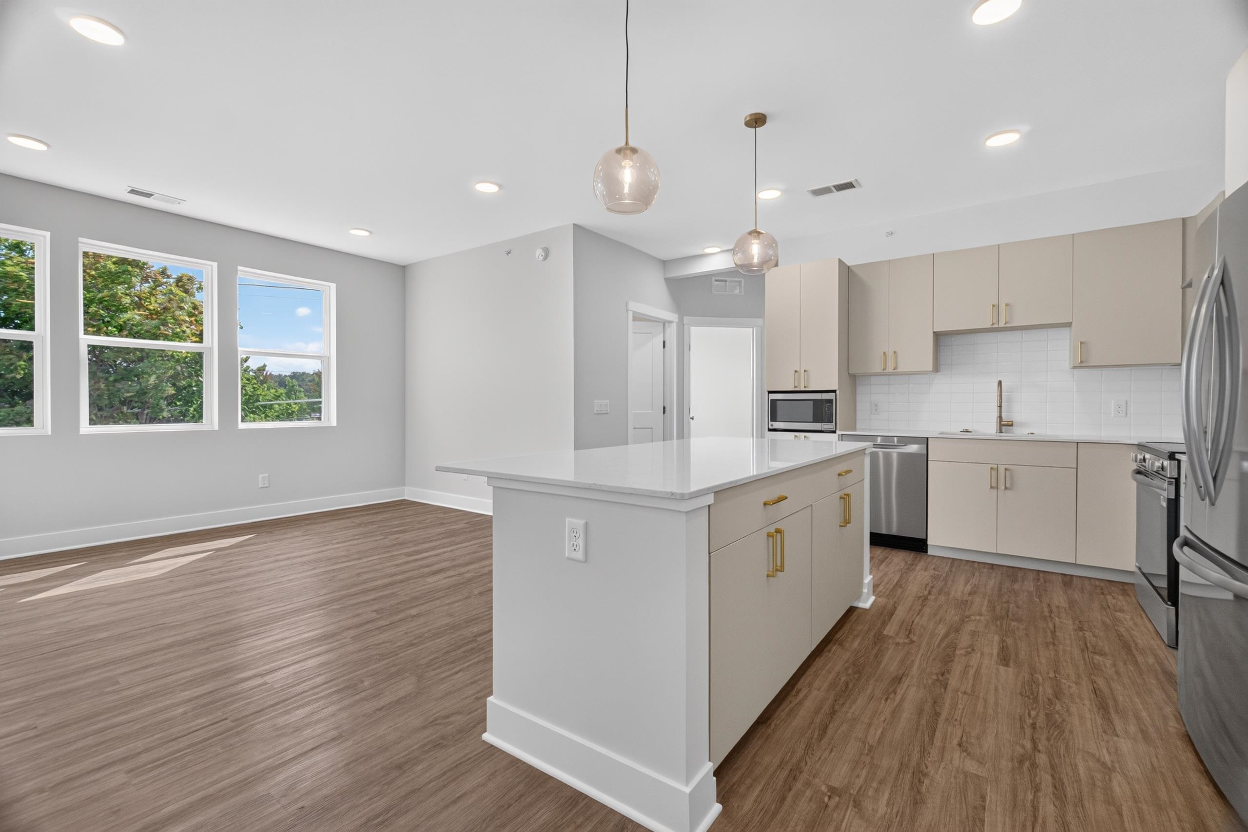 1109 S Carver Street Property Photo 1