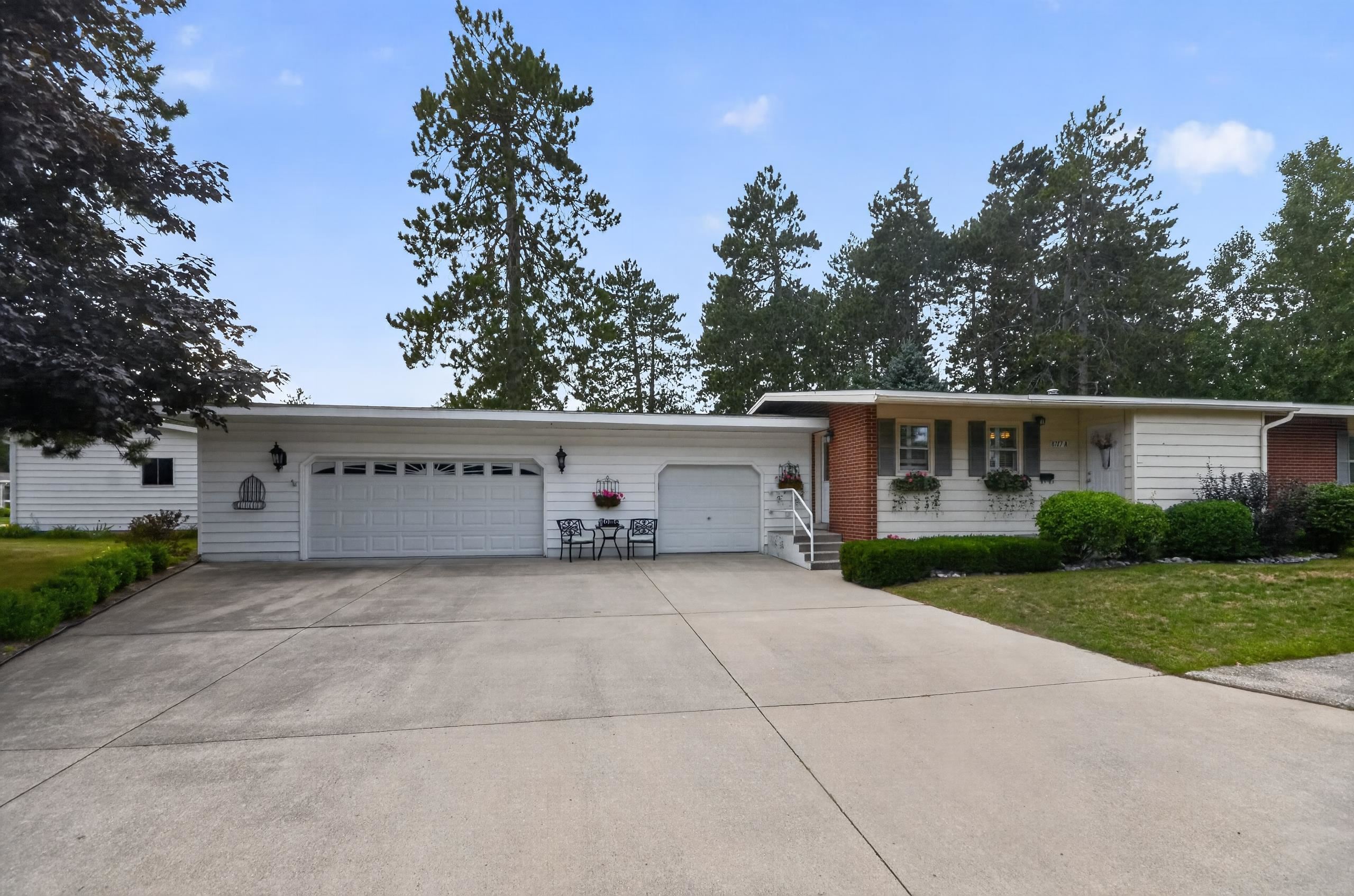 8717 A Pennsylvania Street Property Photo 1