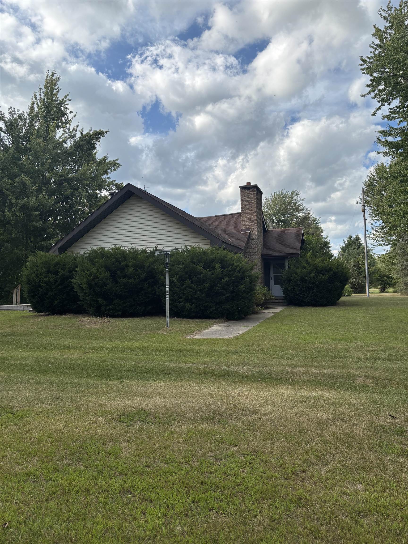 4589 Geneva Road Property Photo 6