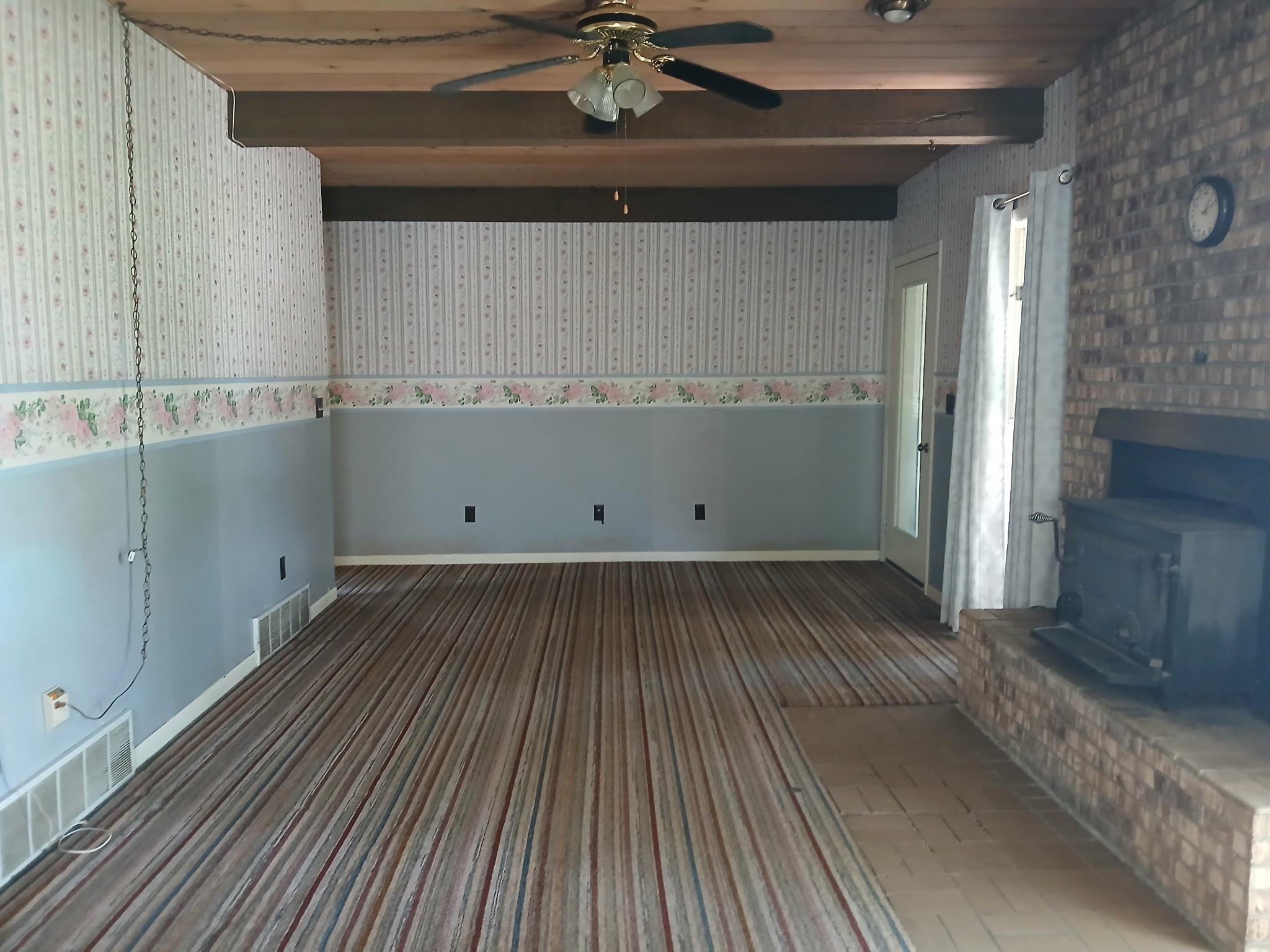 4589 Geneva Road Property Photo 13