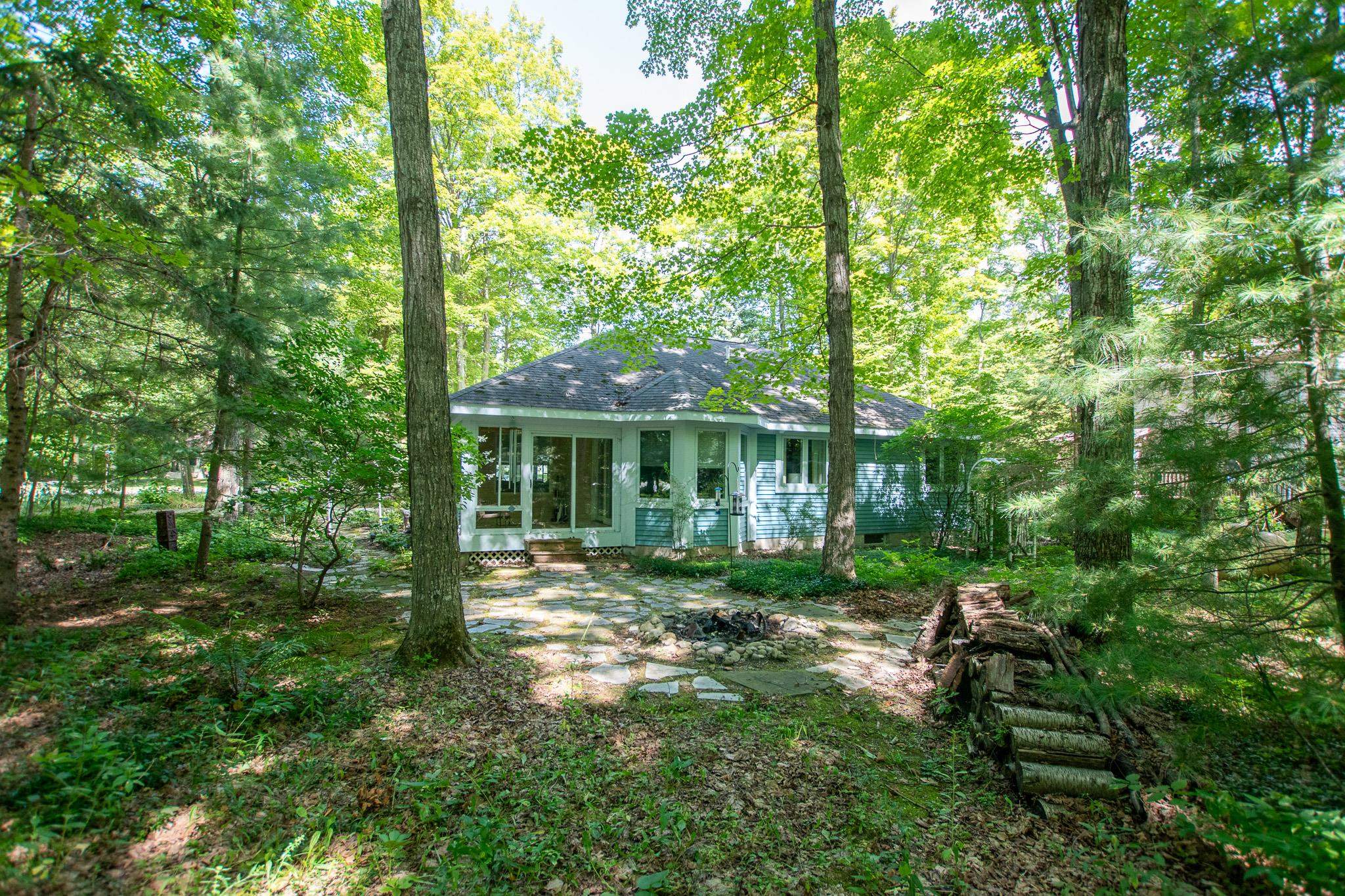 4804 S Green Court Property Photo 4