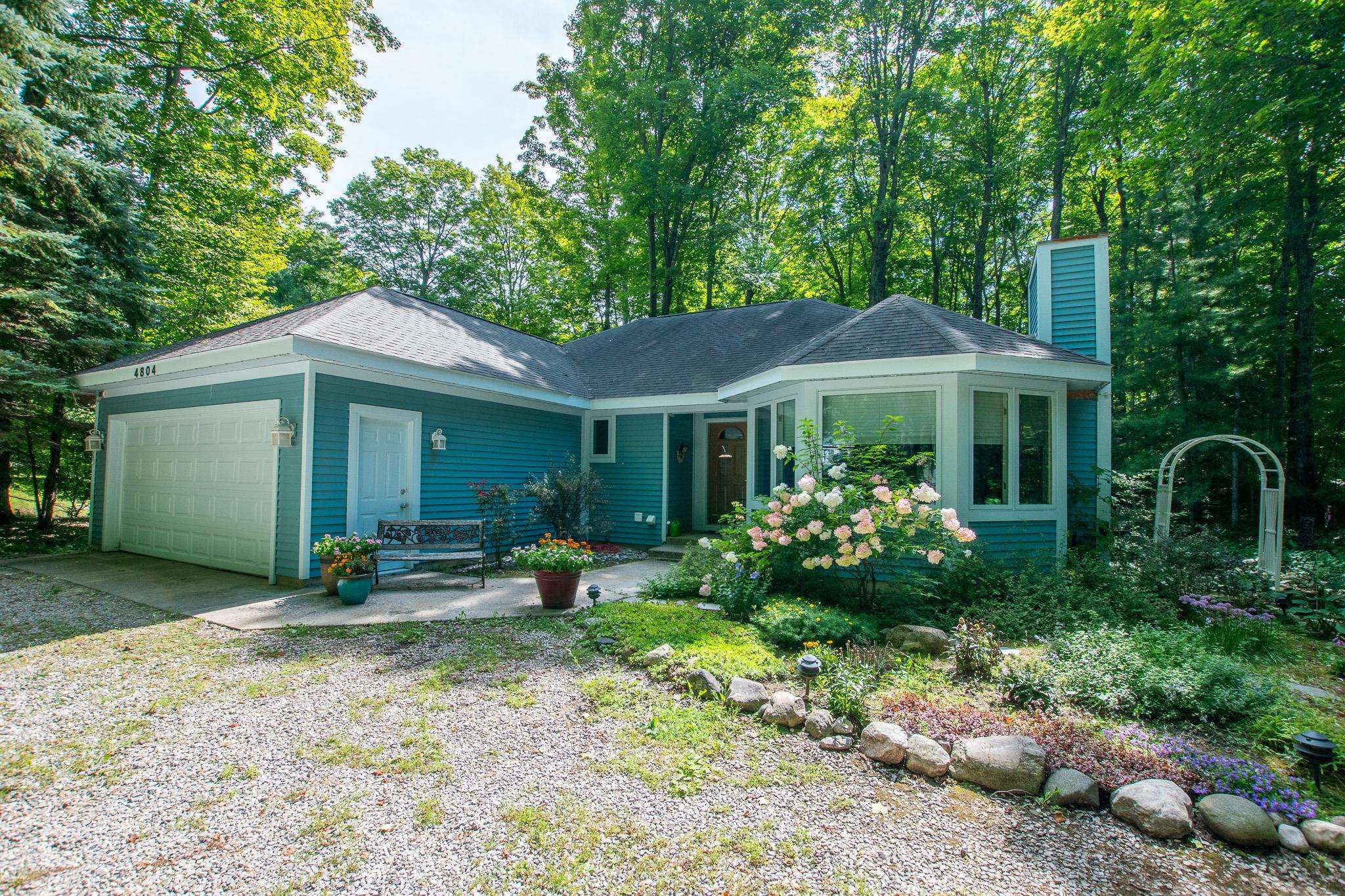 4804 S Green Court Property Photo 8