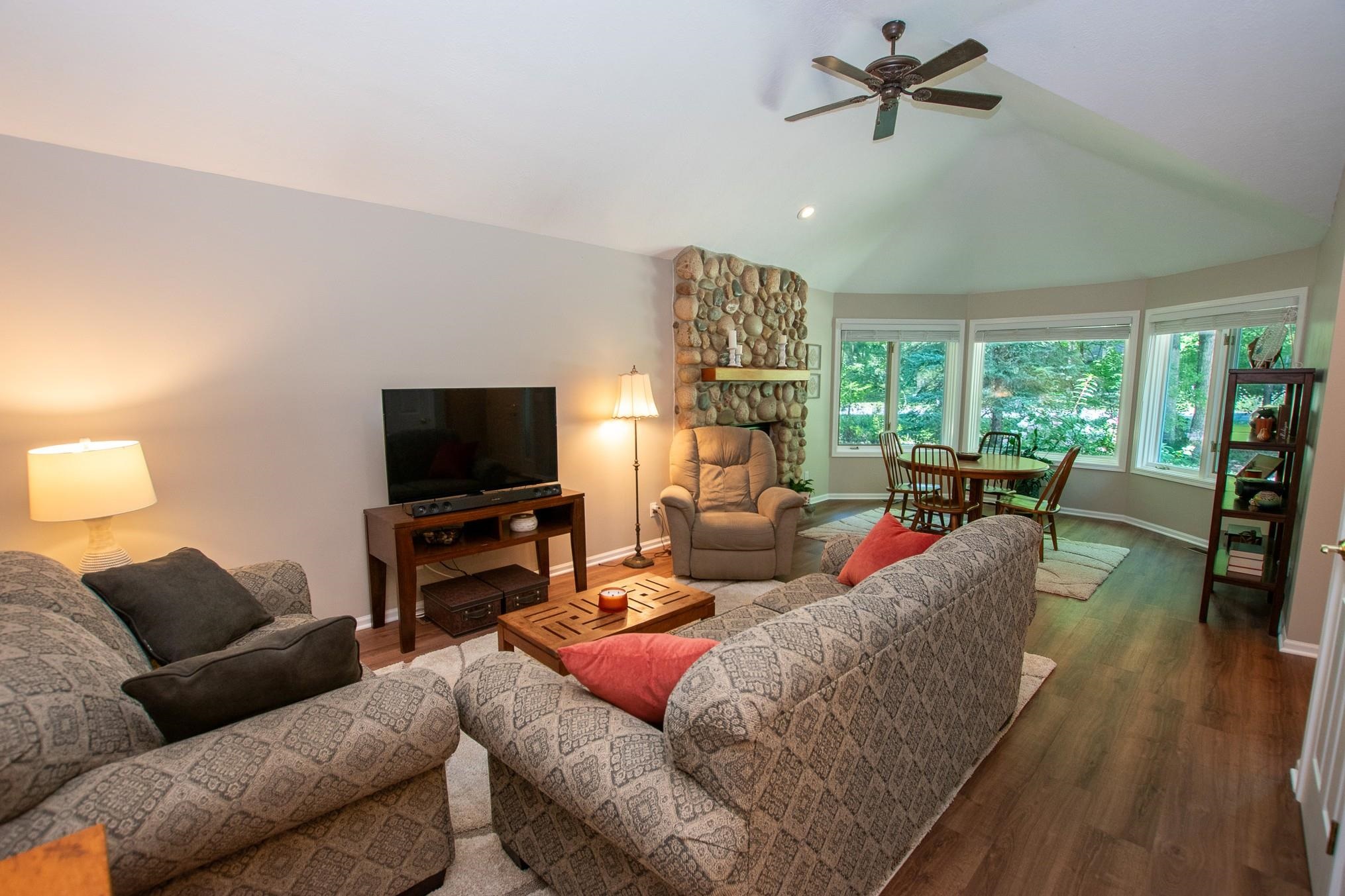 4804 S Green Court Property Photo 14