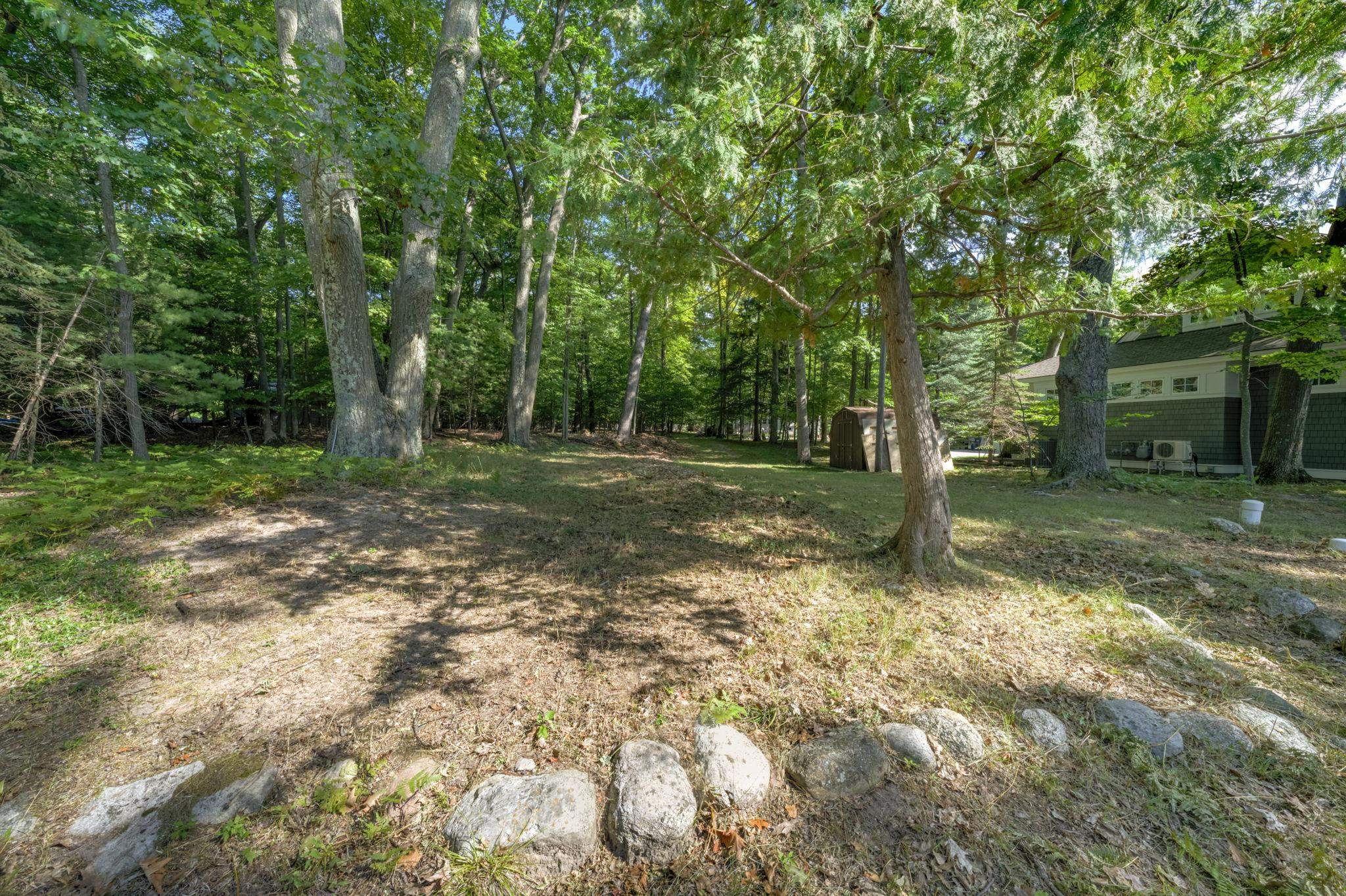 276 E Traverse Lake Road Property Photo 13