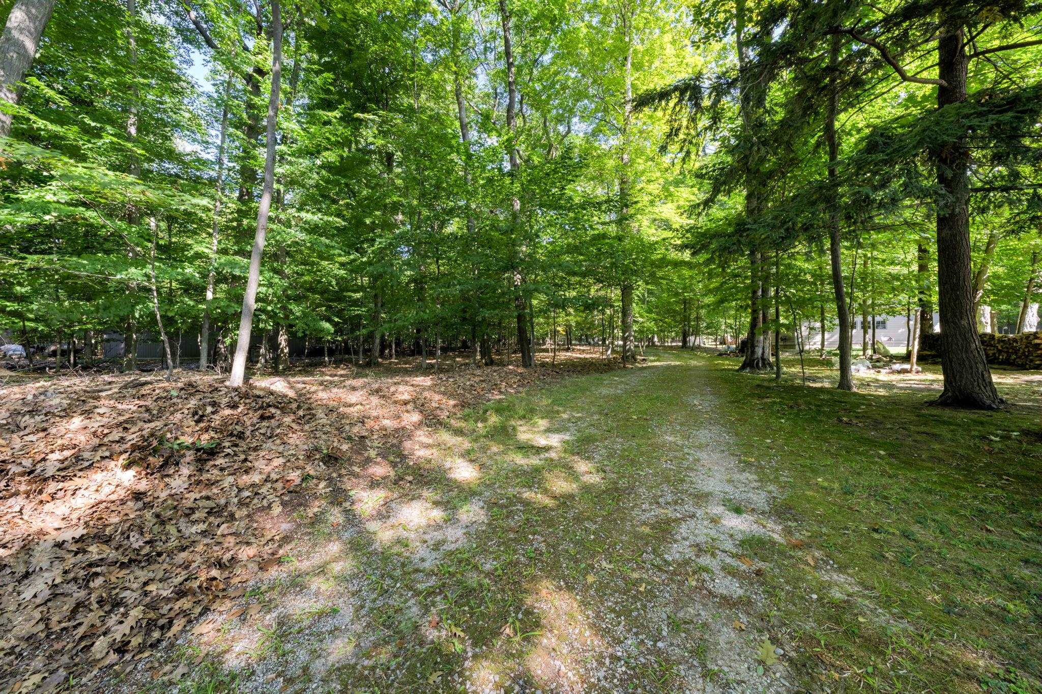 276 E Traverse Lake Road Property Photo 48