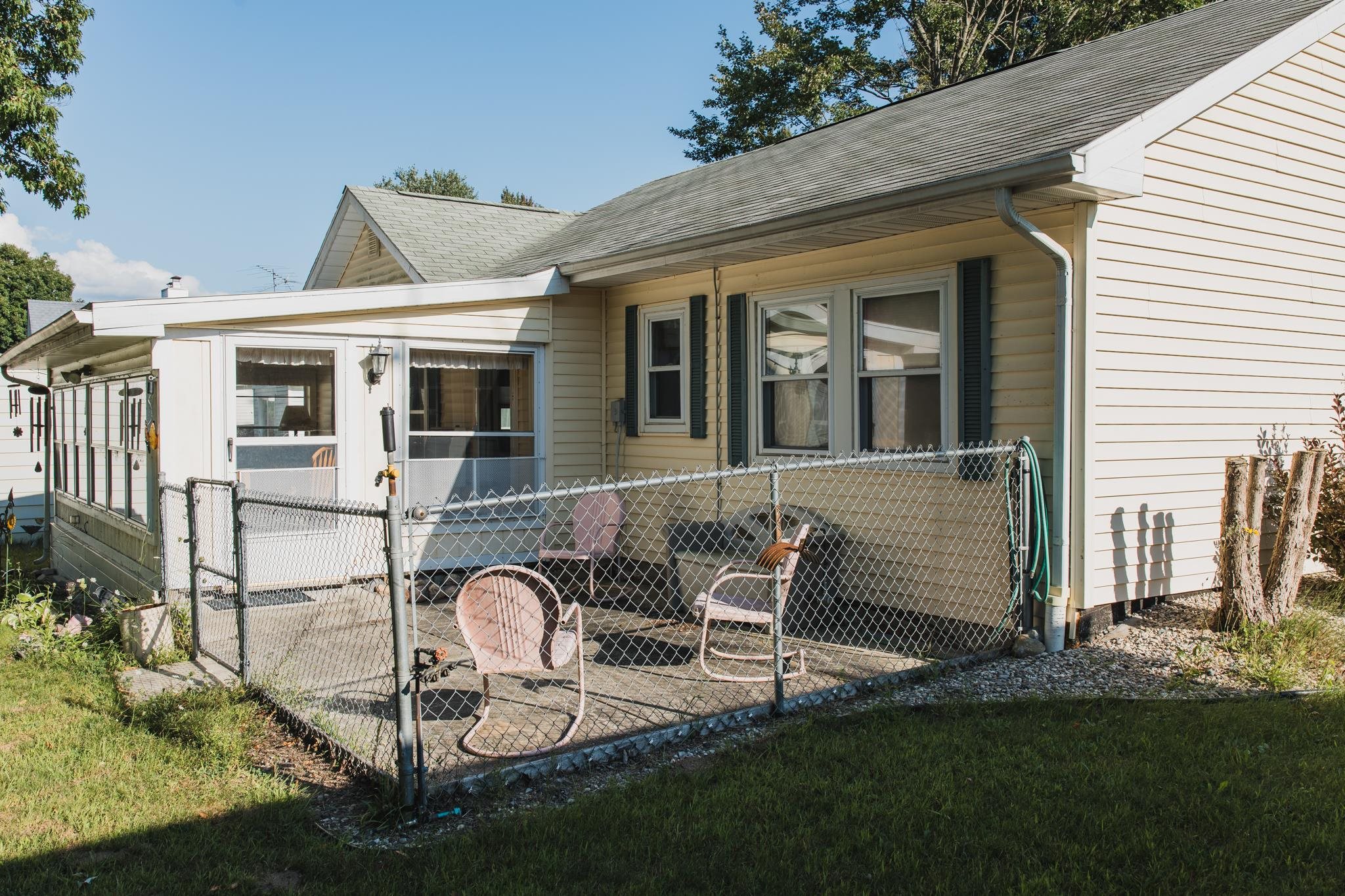 1041 Radov Road Property Photo 6