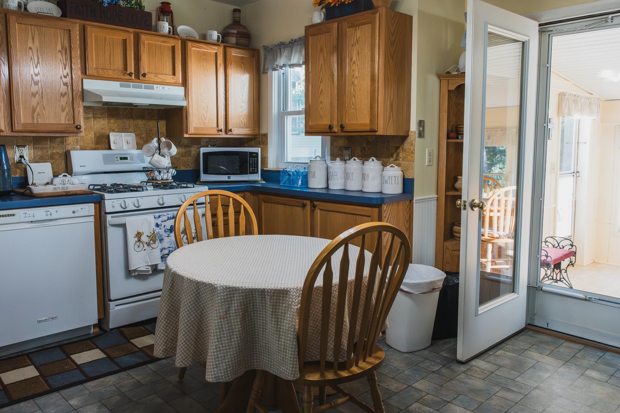 1041 Radov Road Property Photo 16