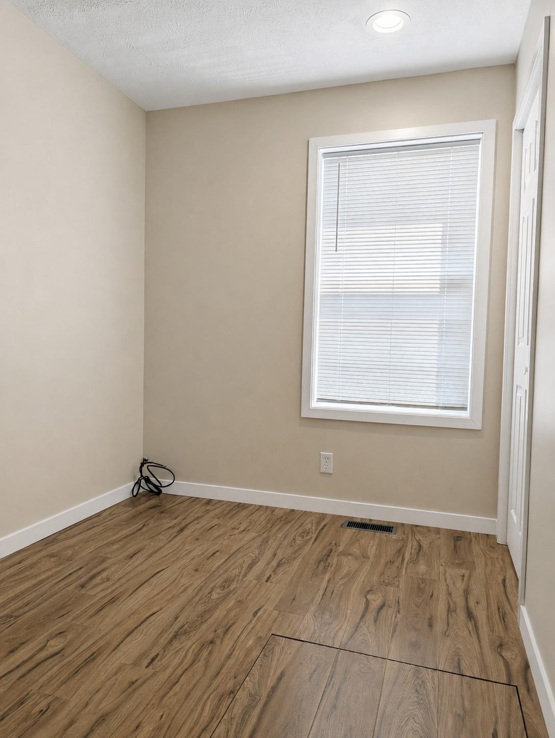 2968 Bowerman Road Property Photo 21