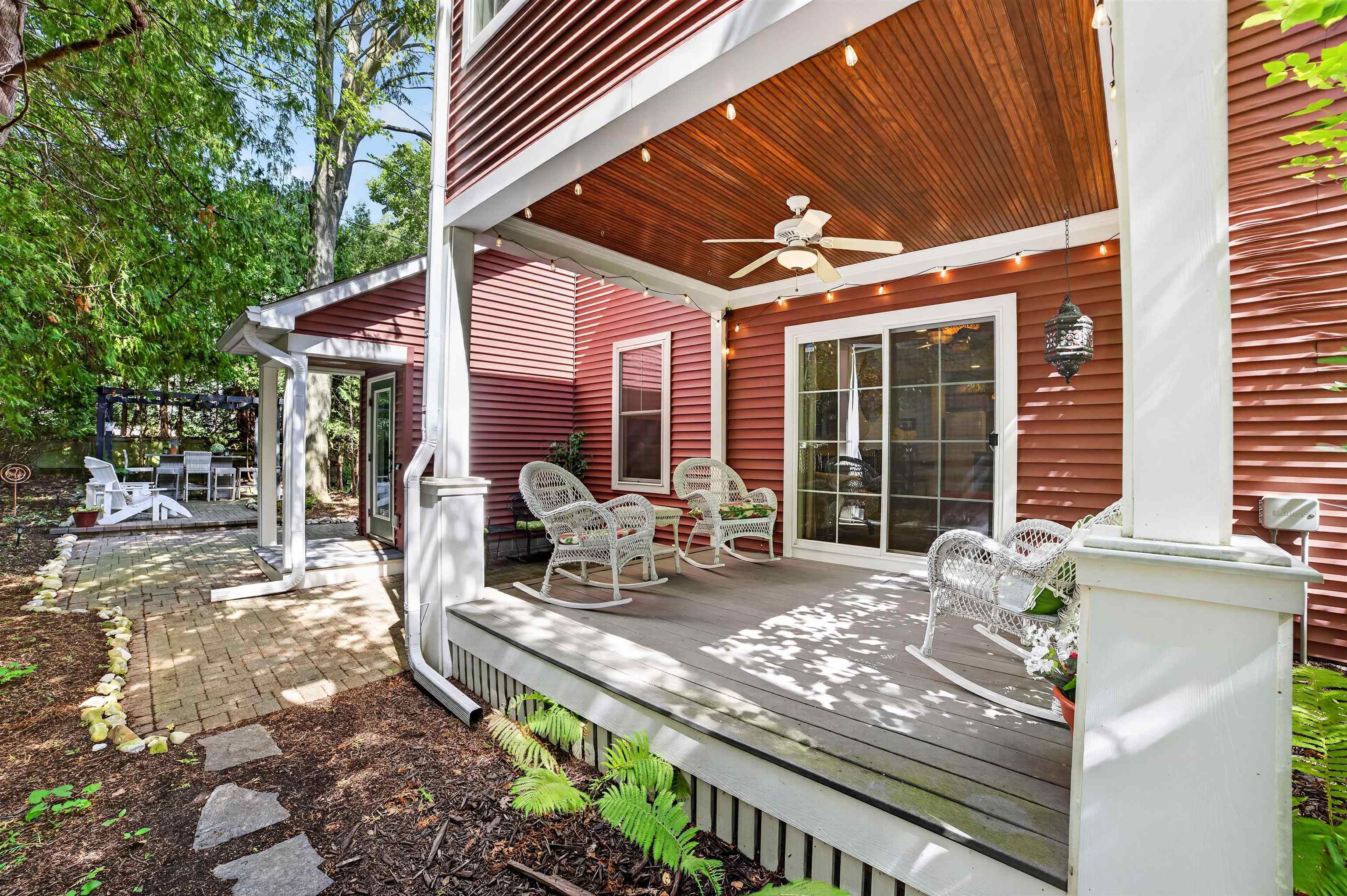307 Antrim Street Property Photo 10