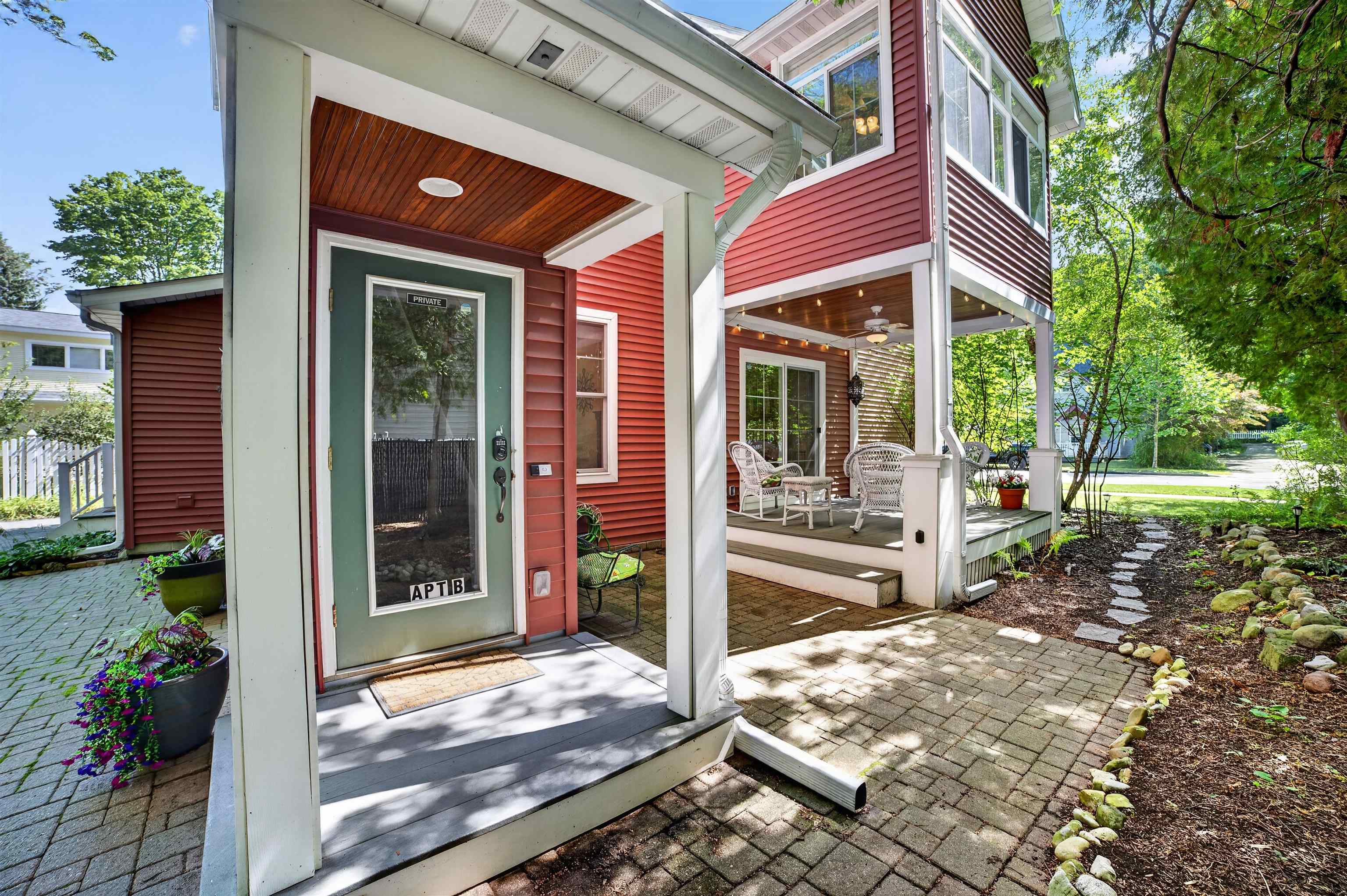 307 Antrim Street Property Photo 13