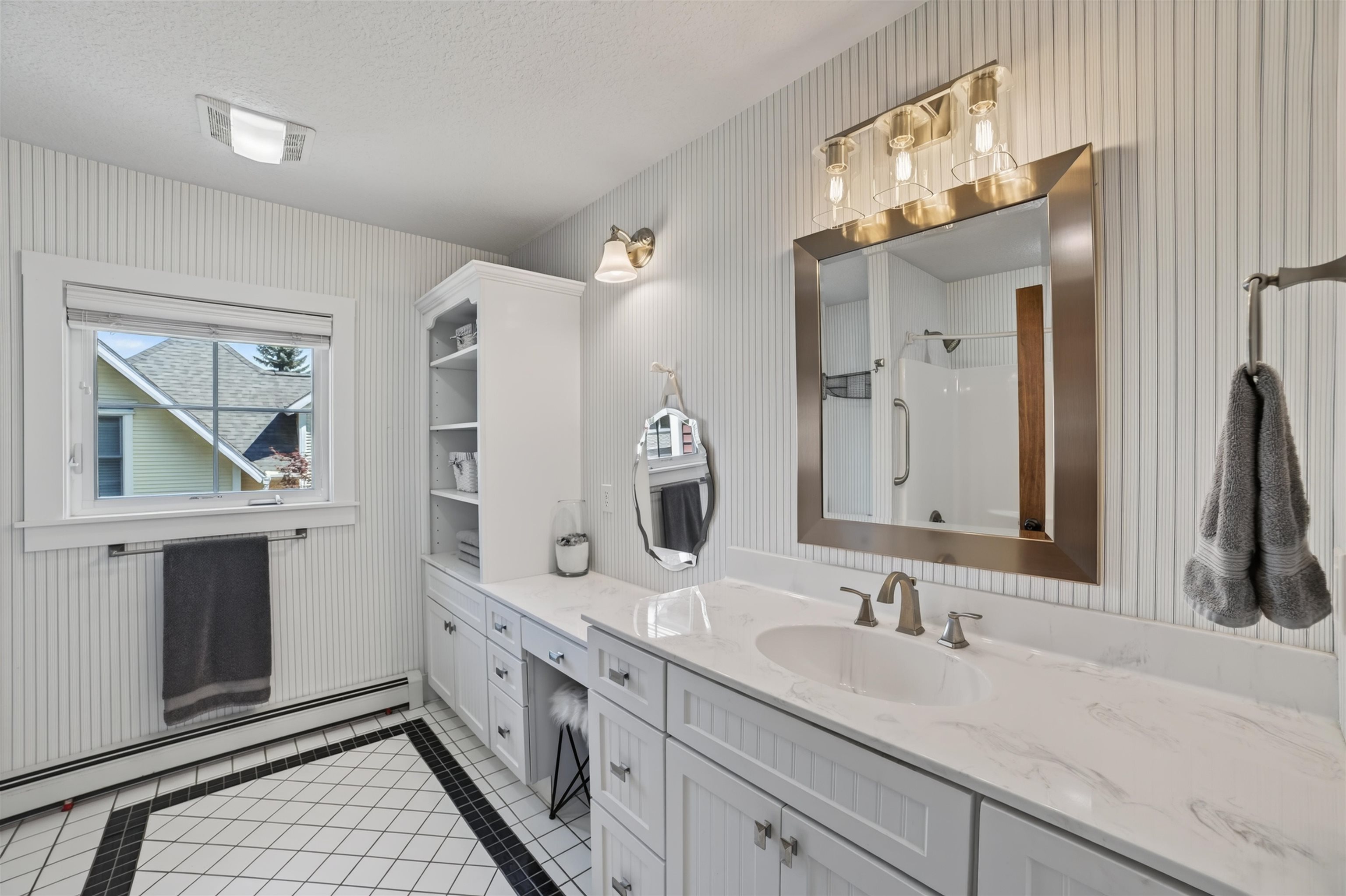 307 Antrim Street Property Photo 35