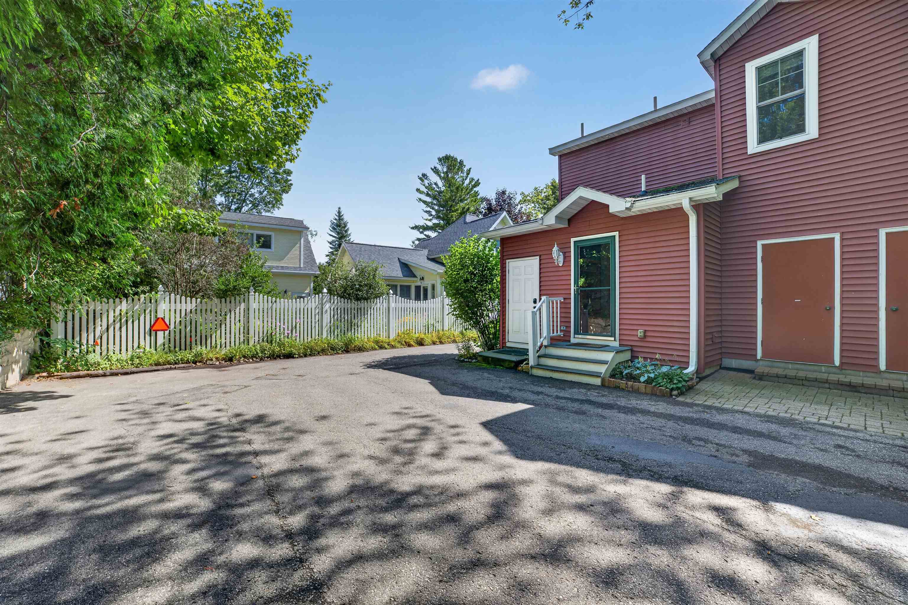 307 Antrim Street Property Photo 38