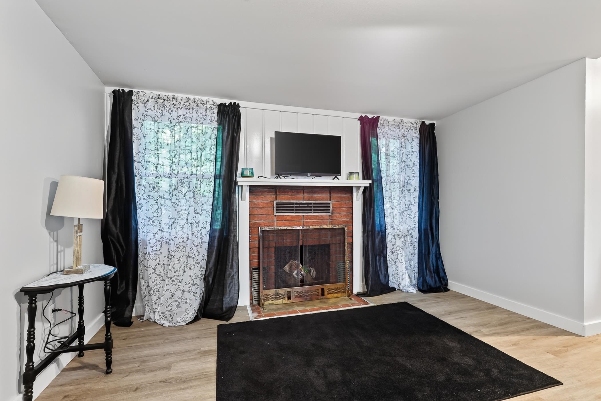2341 Michigan Avenue Property Photo 9