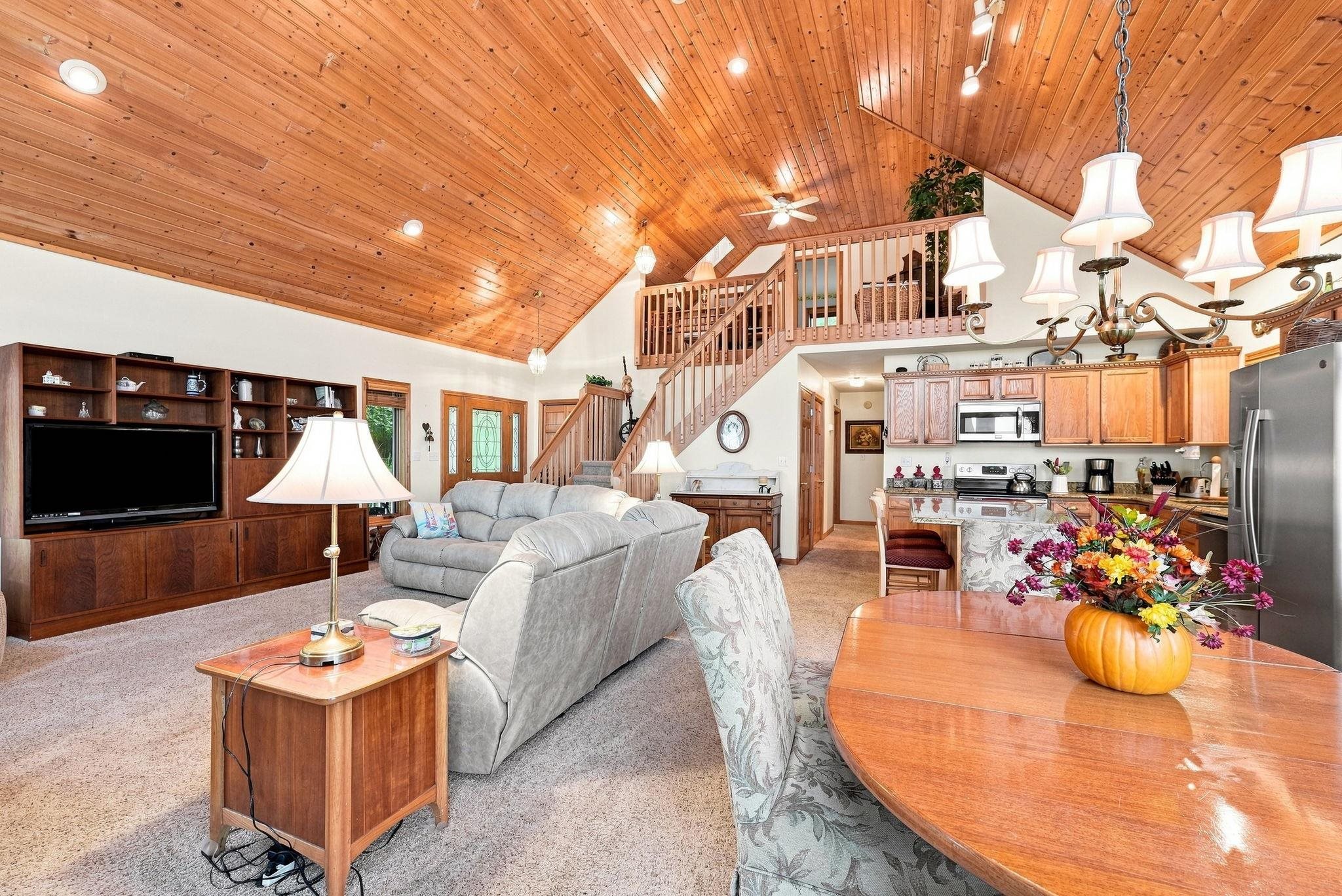 13700 N Forest Beach Property Photo 15