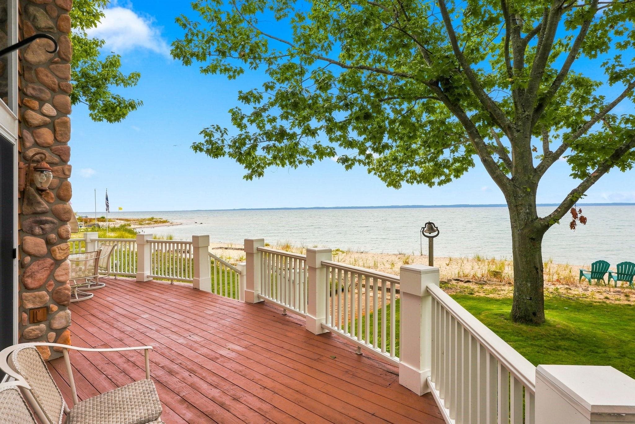 13700 N Forest Beach Property Photo 30