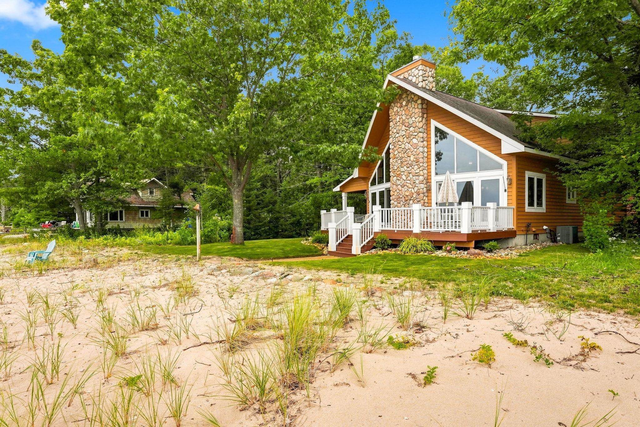 13700 N Forest Beach Property Photo 35