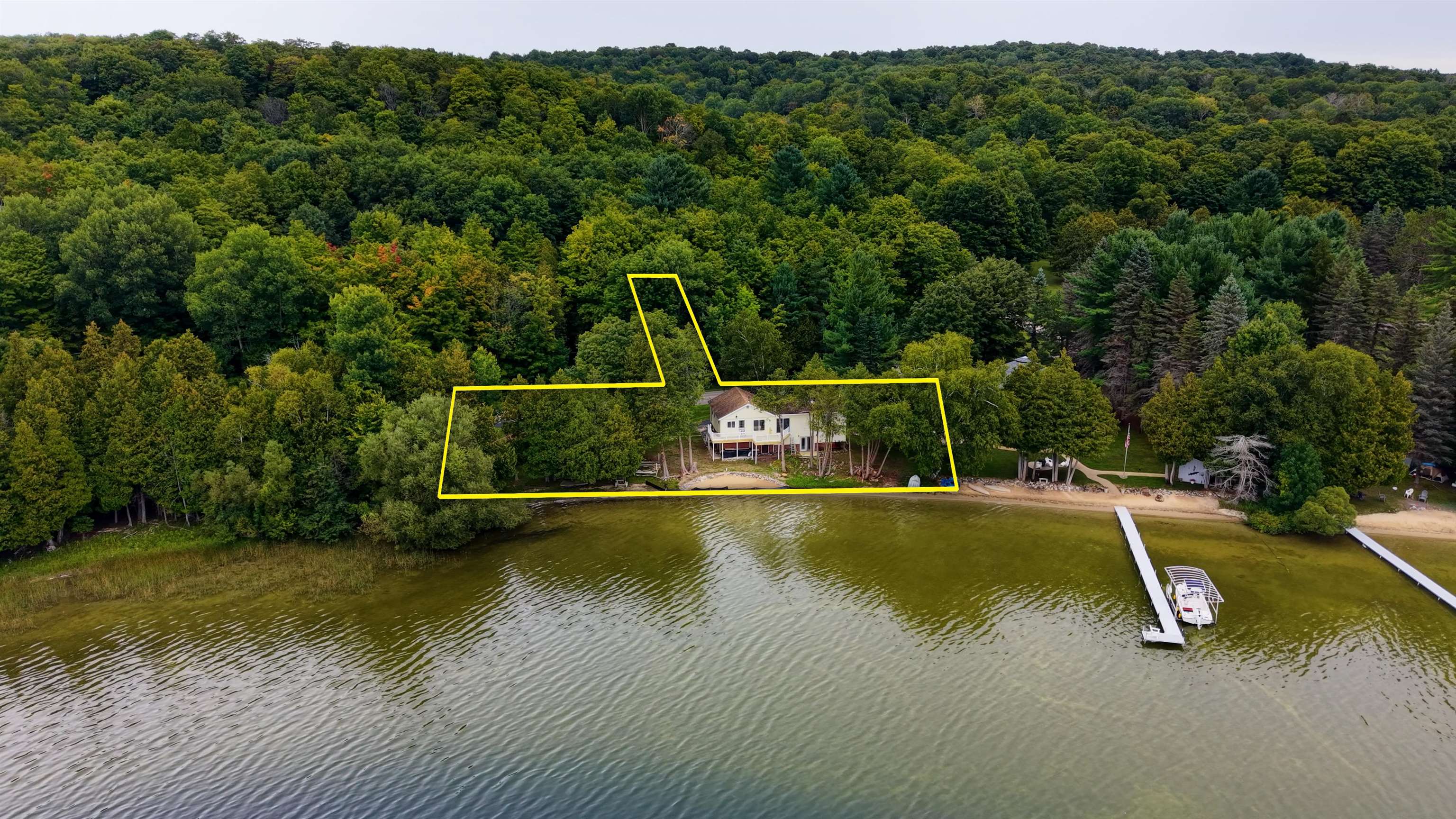 110 S Intermediate Lake Property Photo 4