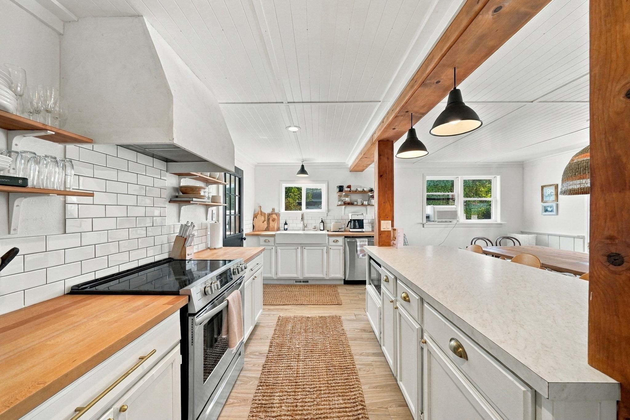 103 Court Street Property Photo 3