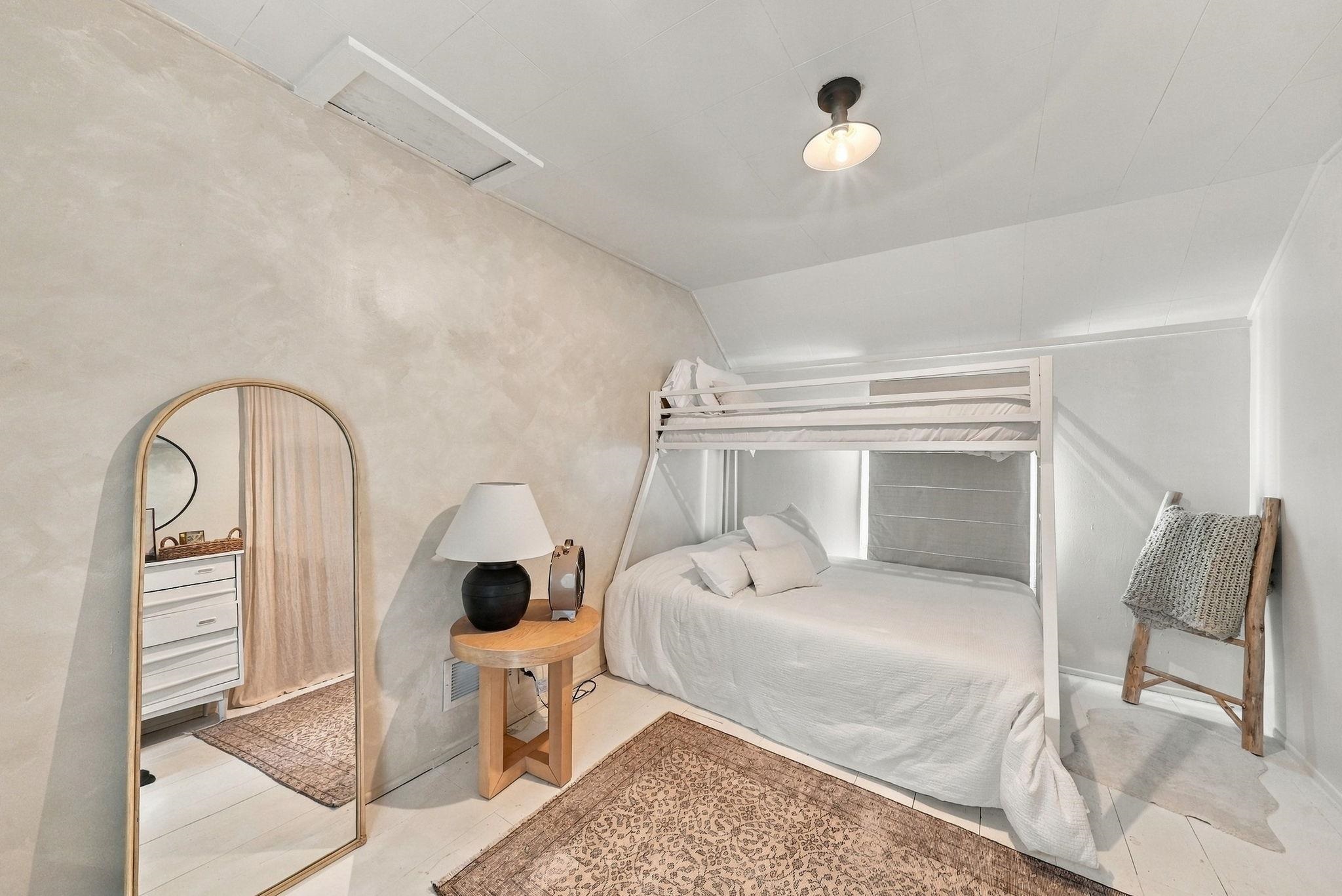 103 Court Street Property Photo 25