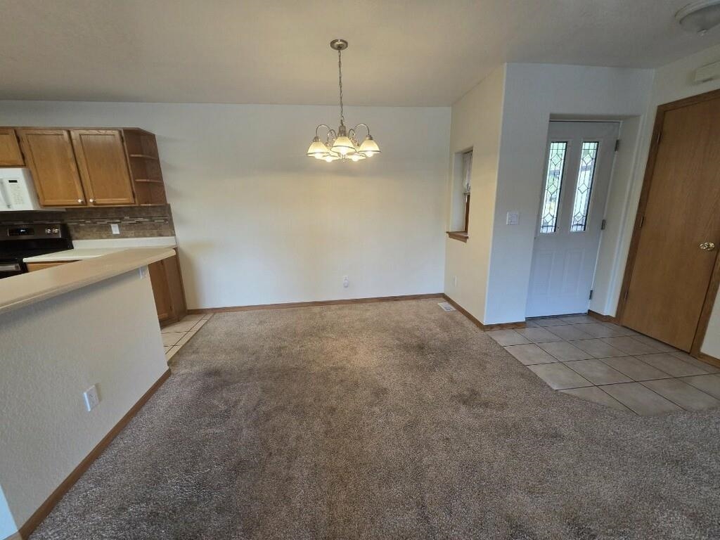 303 Wildwood Drive Property Photo 14