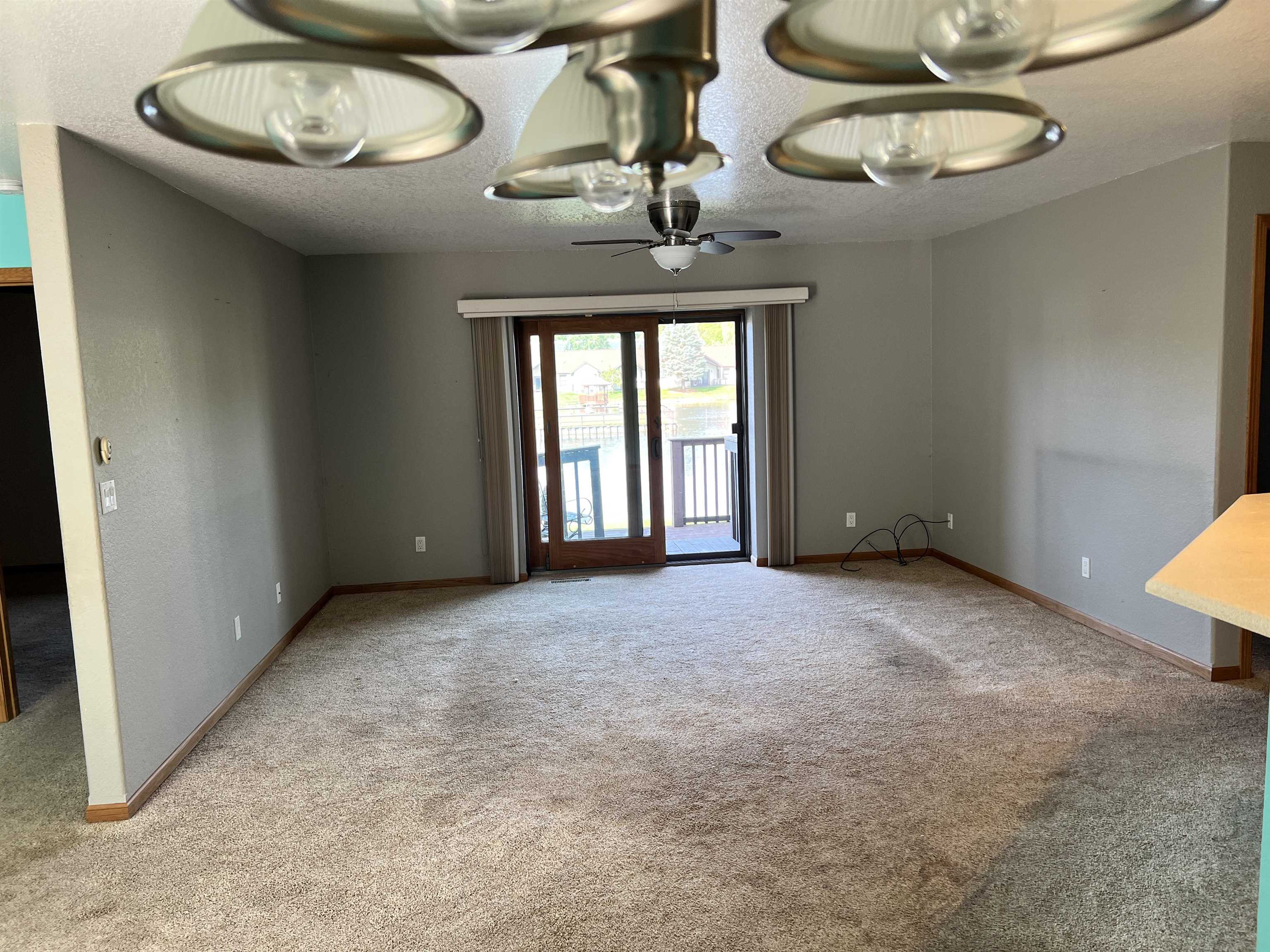 303 Wildwood Drive Property Photo 15