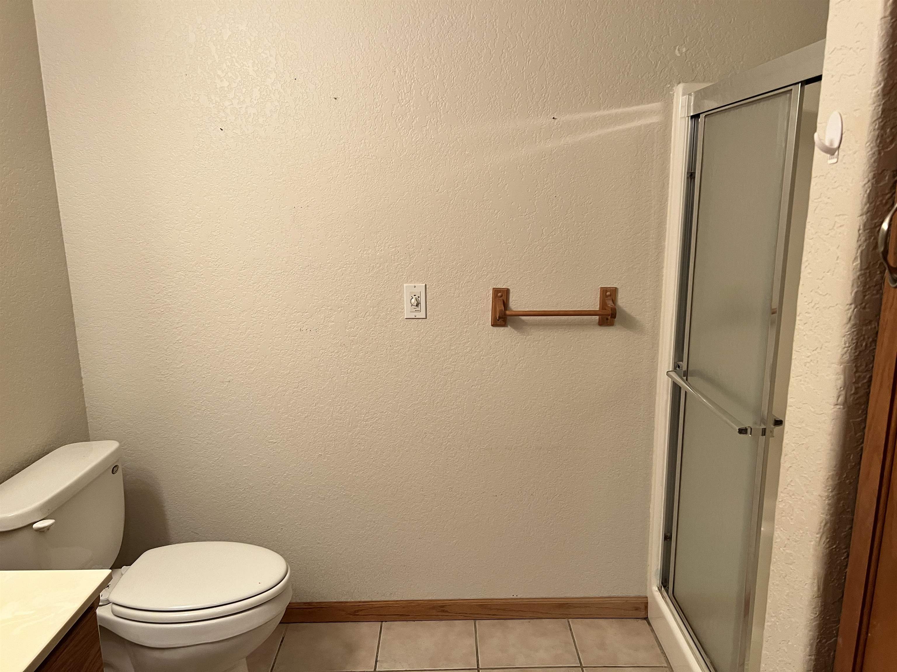 303 Wildwood Drive Property Photo 17