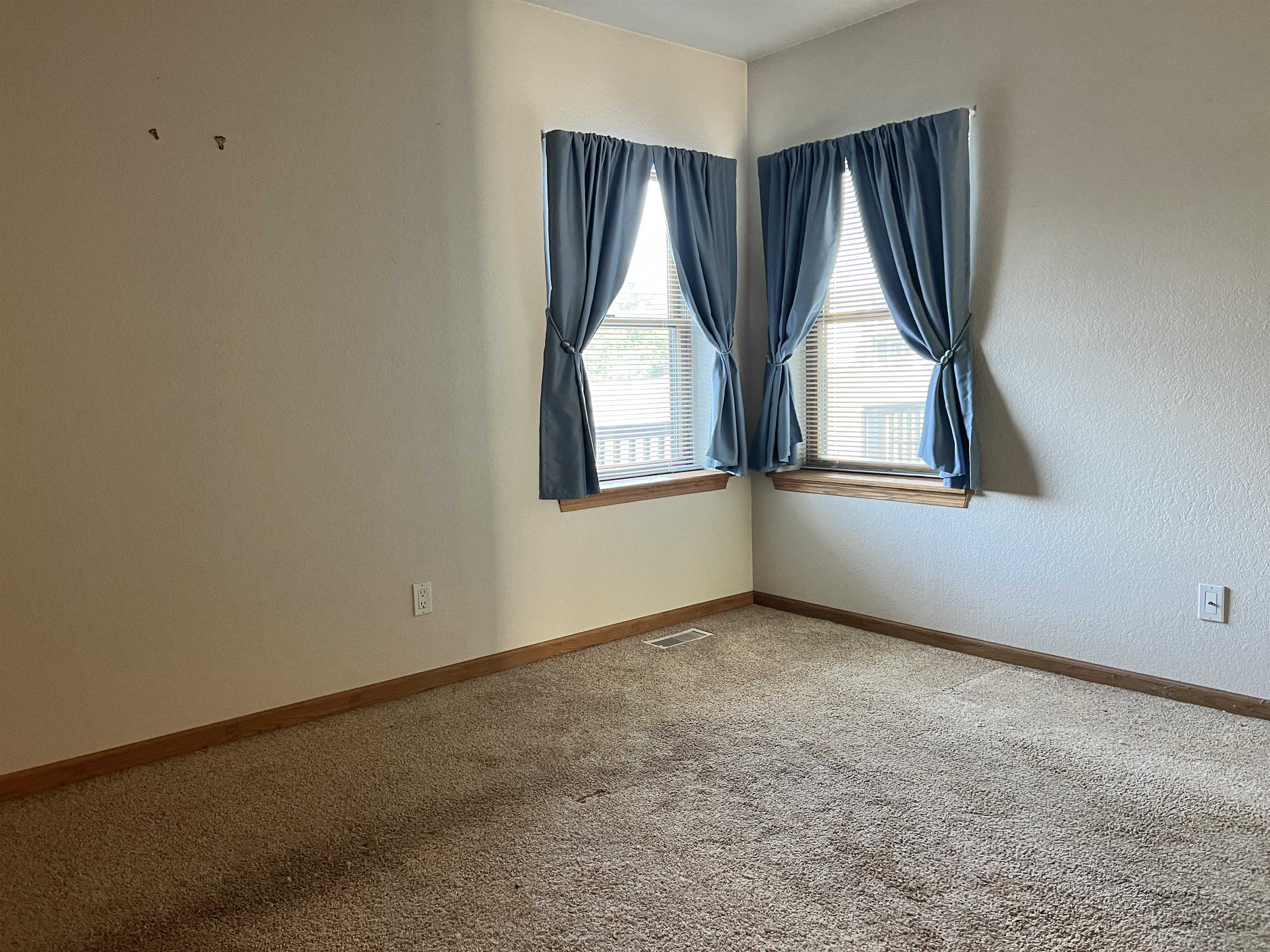 303 Wildwood Drive Property Photo 19