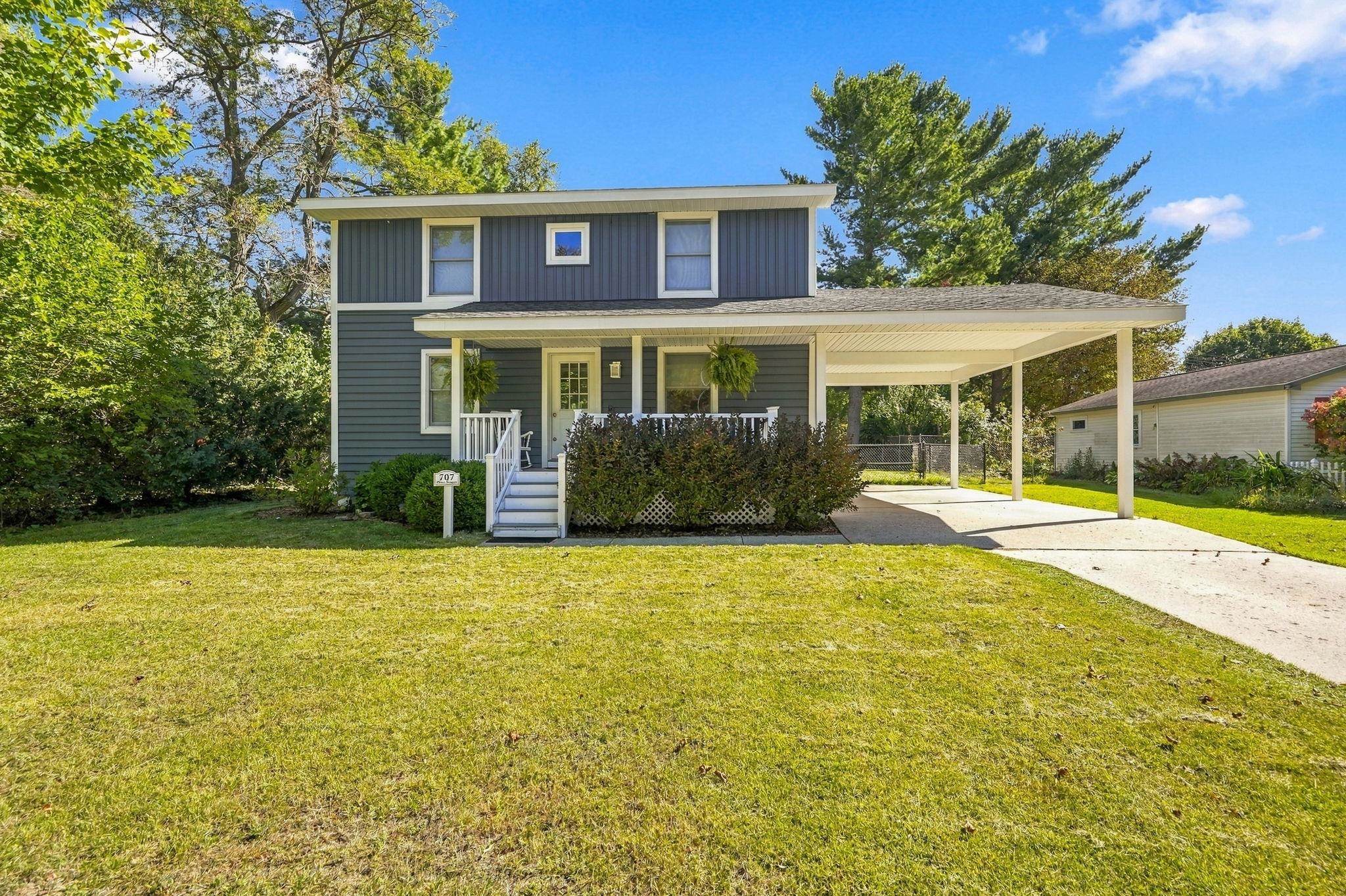 707 Pine Street Property Photo 48