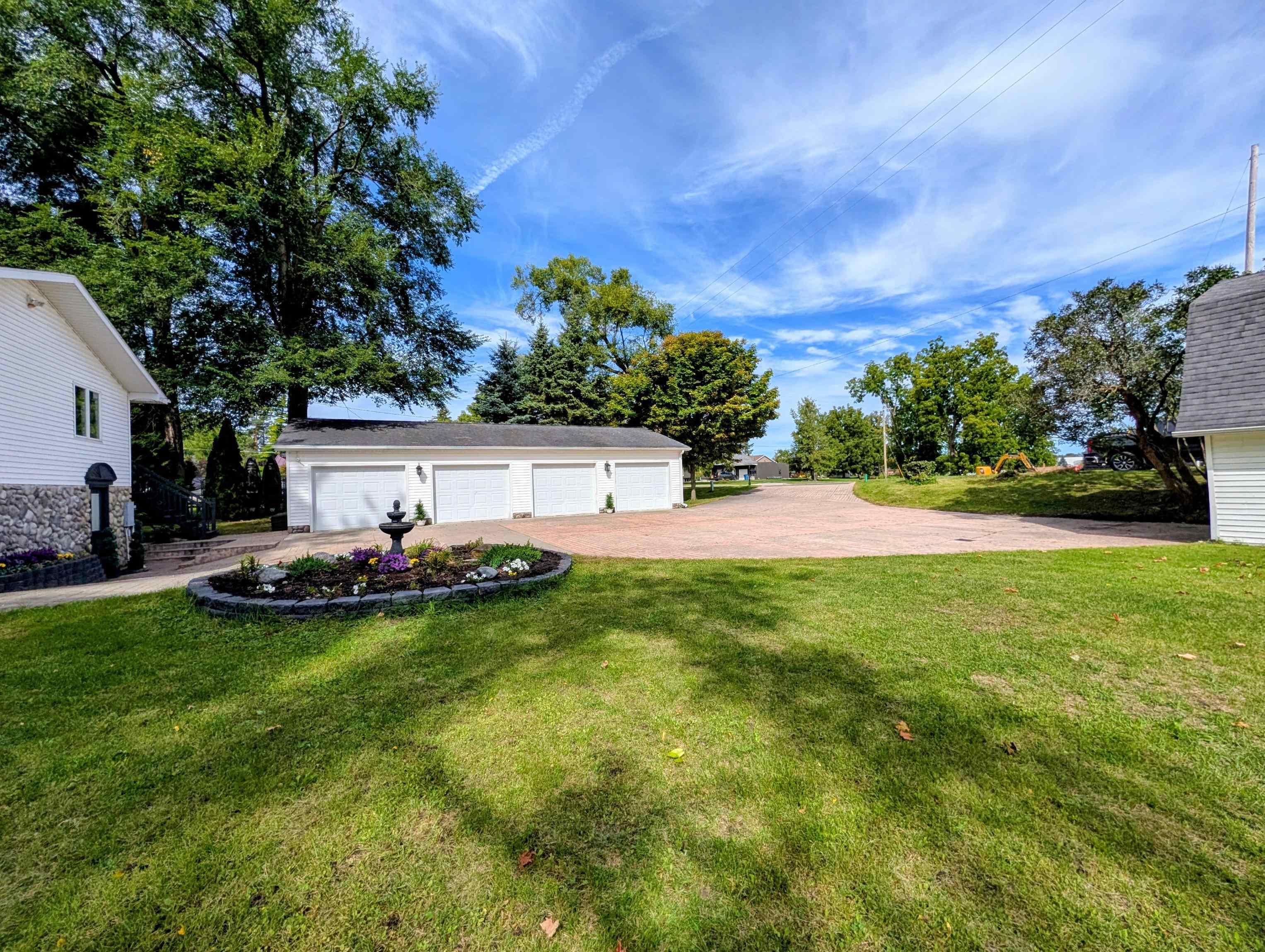 426 E Michigan Avenue Property Photo 53