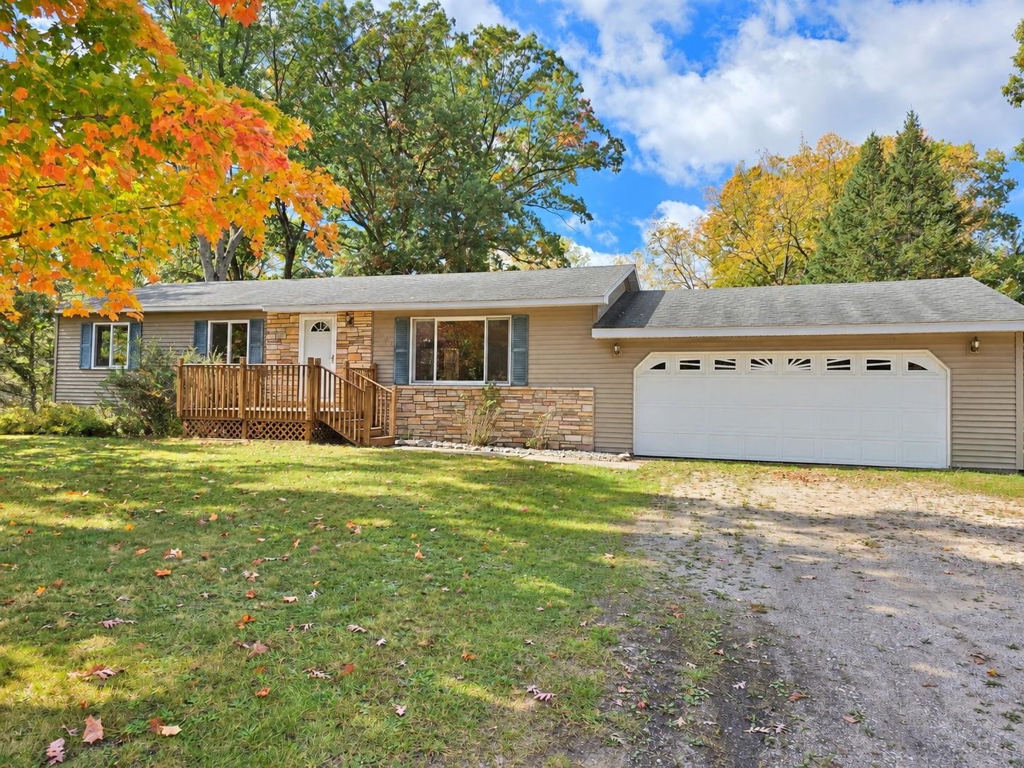 3868 Cecil Road Property Photo 1