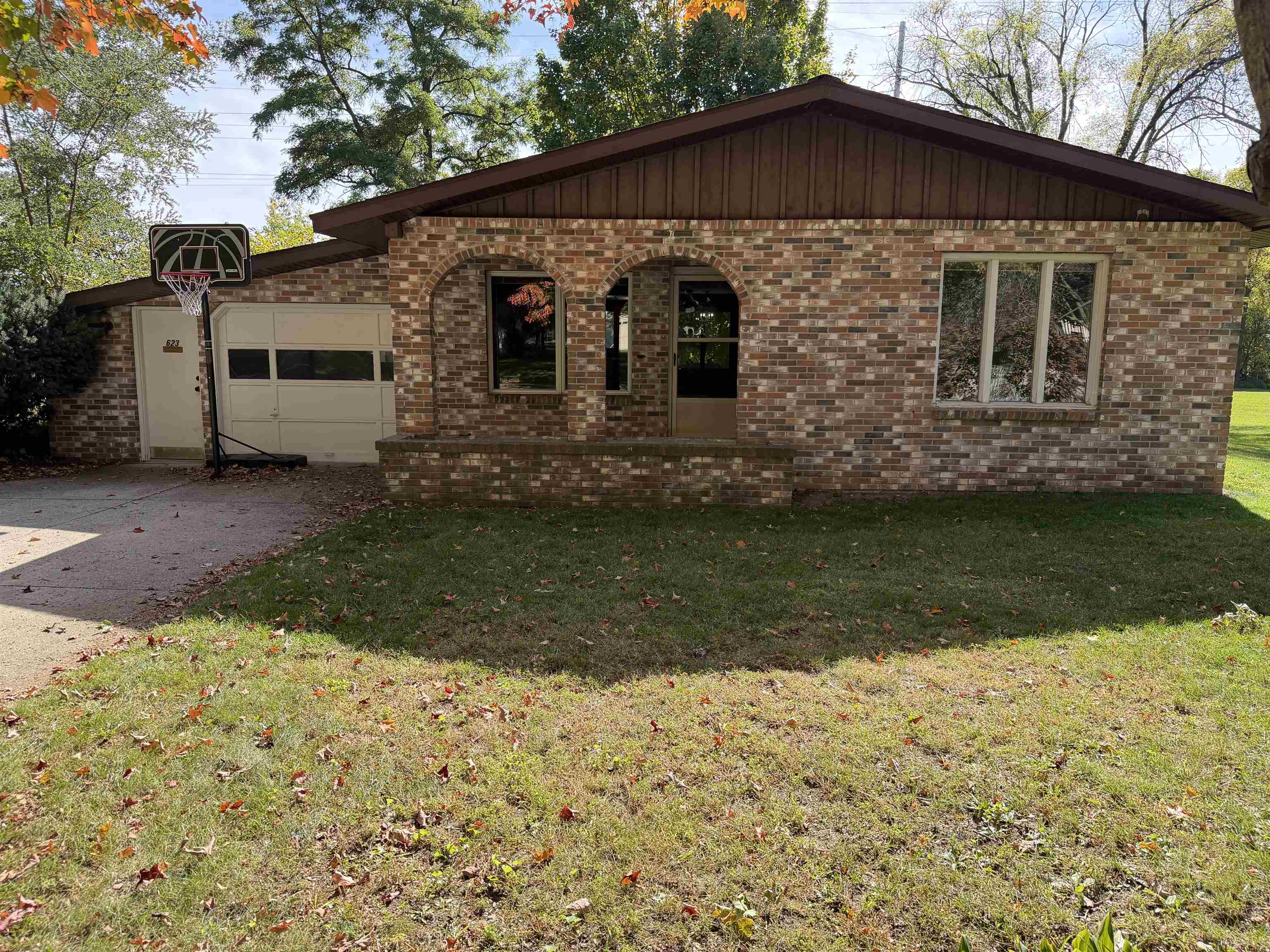 623 Mill Street Property Photo 2