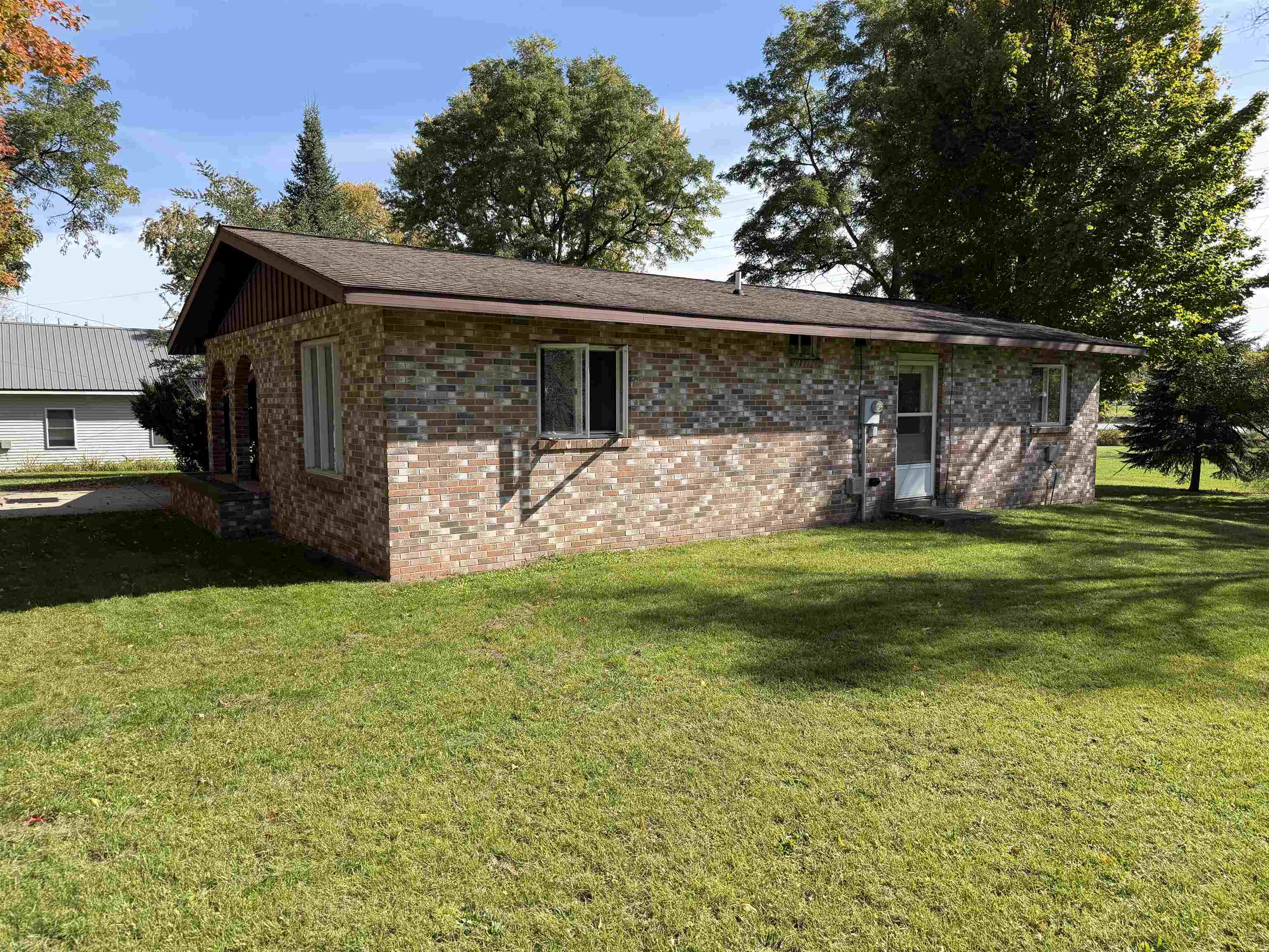 623 Mill Street Property Photo 3