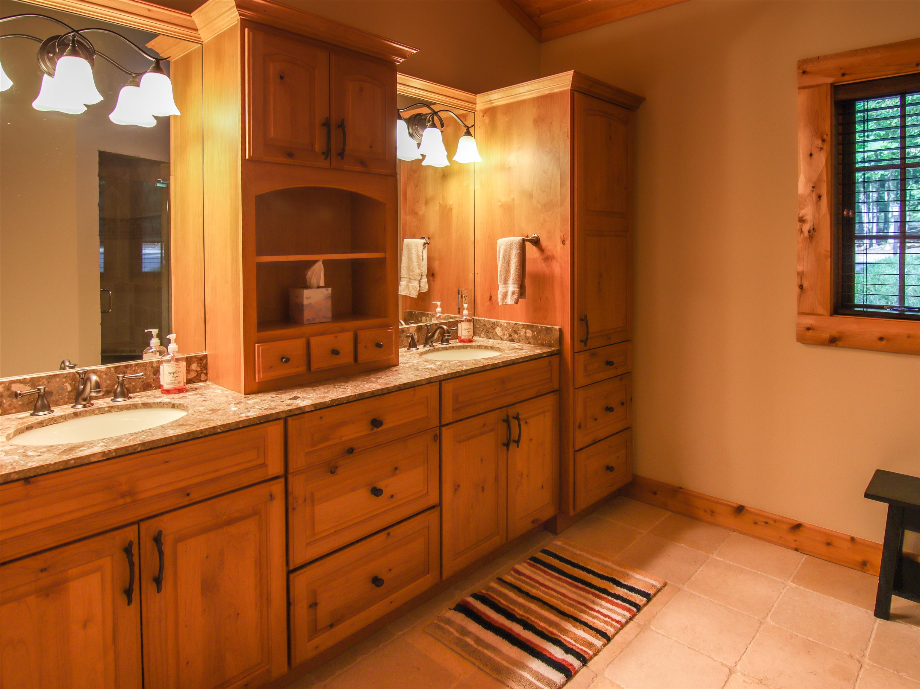 11645 Overlook Circle Property Photo 20