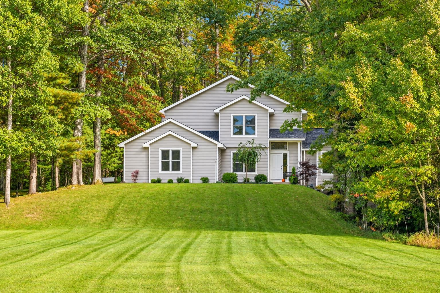 8669 Wheeler Pines Road Property Photo 1