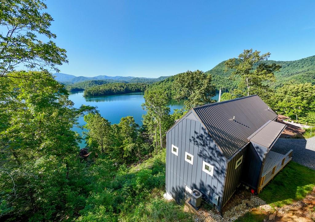 73 Cherokee Lane Property Photo