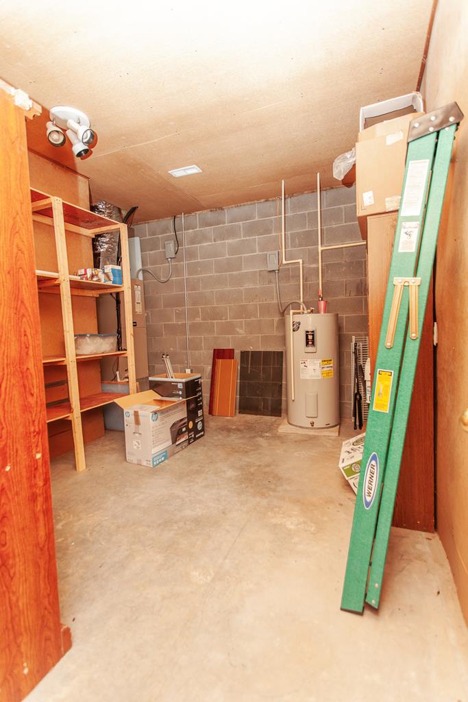 164 Freedom Pass Property Photo 40