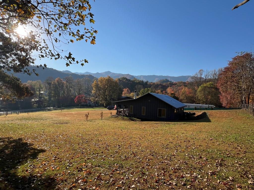 4655 Pisgah Road Property Photo
