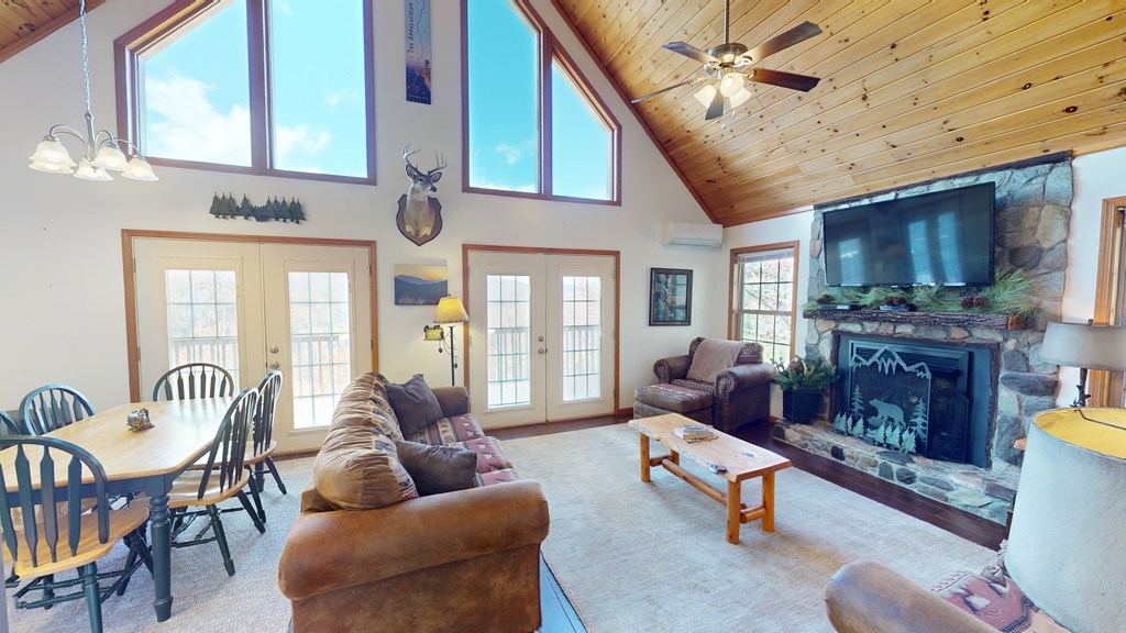 324 Azalea Ridge Property Photo 18