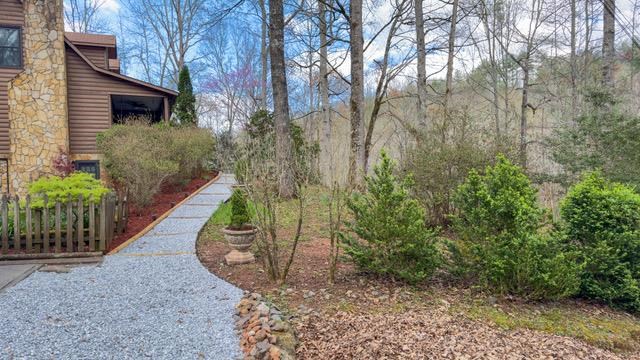 492 Talc Mine Road Property Photo 6
