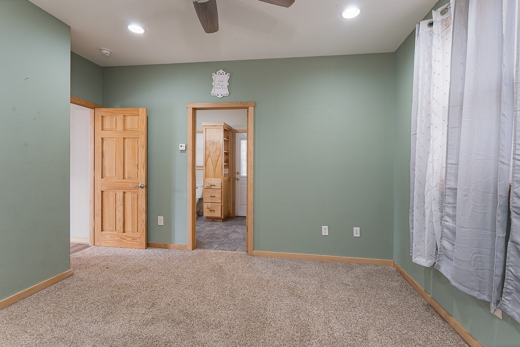 2257 Trout Cove Road Property Photo 7