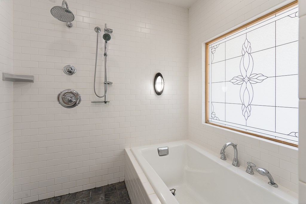 2257 Trout Cove Road Property Photo 8